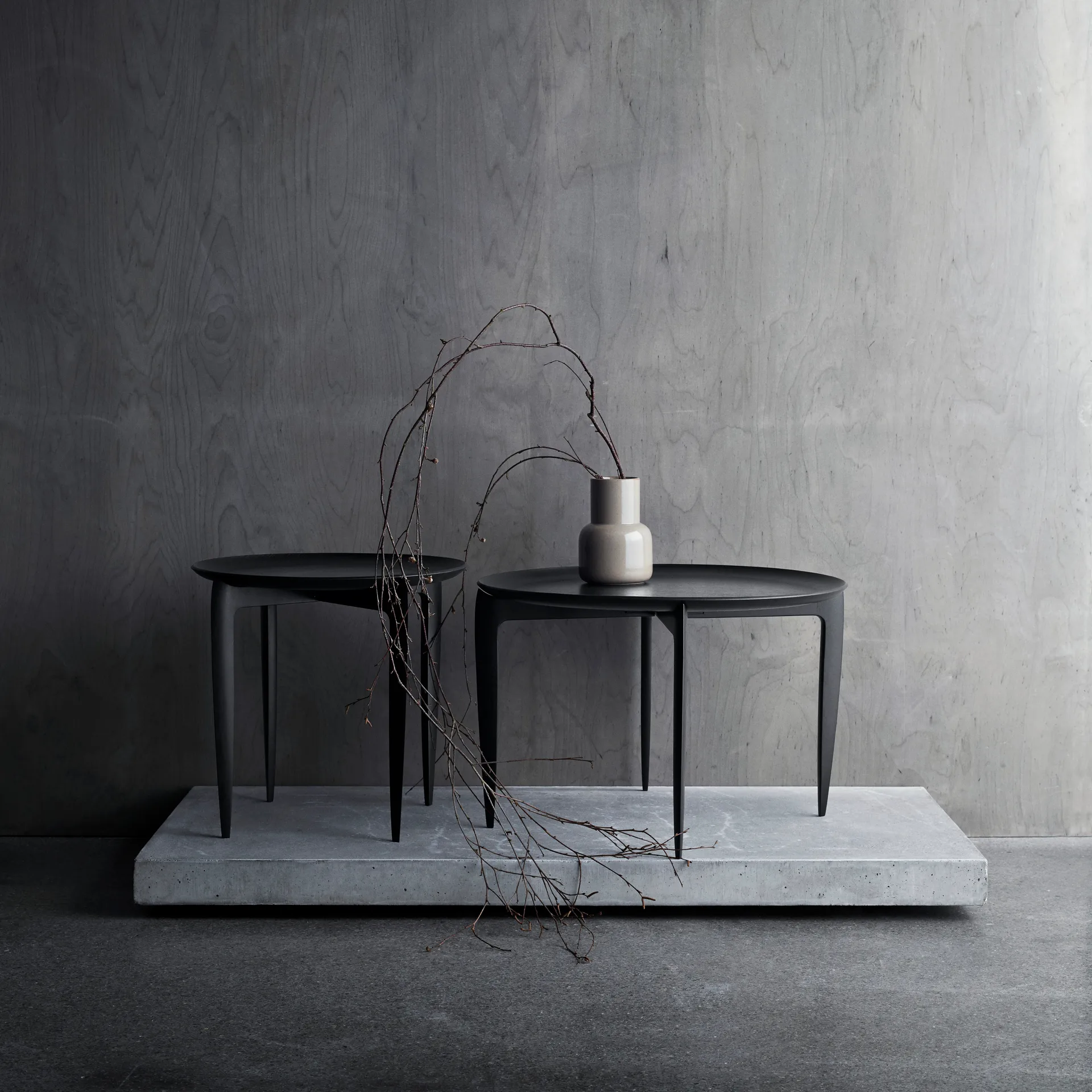 Foldable Tray Table Ø60 cm, Black Fritz Hansen