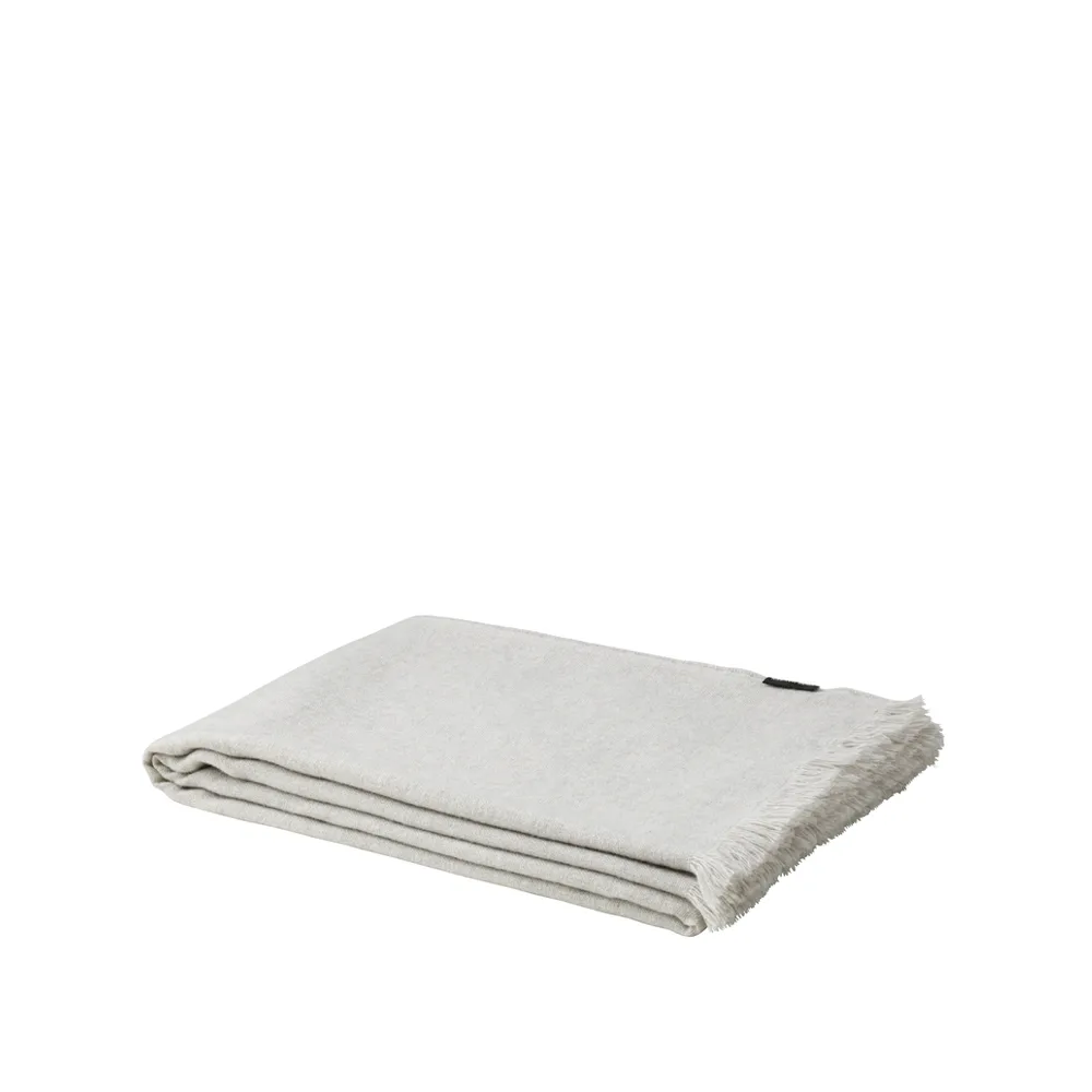 Fritz Hansen Classic Throw 130x180 cm grey | Scandinavian Design | Wool blankets & throws | Grey
