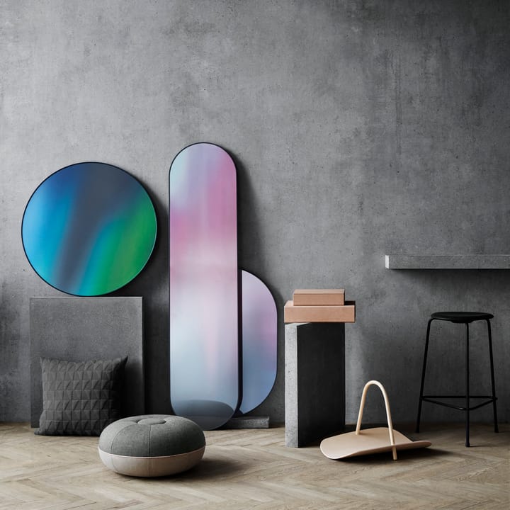 High Dot stool leather, Cowboy black Fritz Hansen