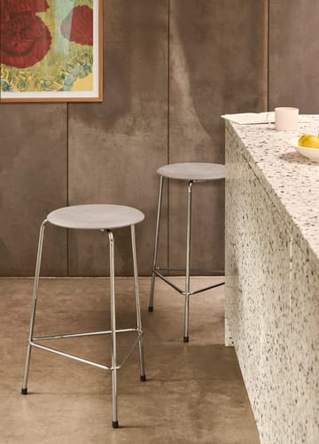 High Dot stool leather - Lava grey-chrome - Fritz Hansen