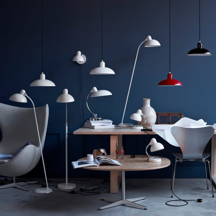 Kaiser Idell 6556-F Luxus floor lamp, White Fritz Hansen