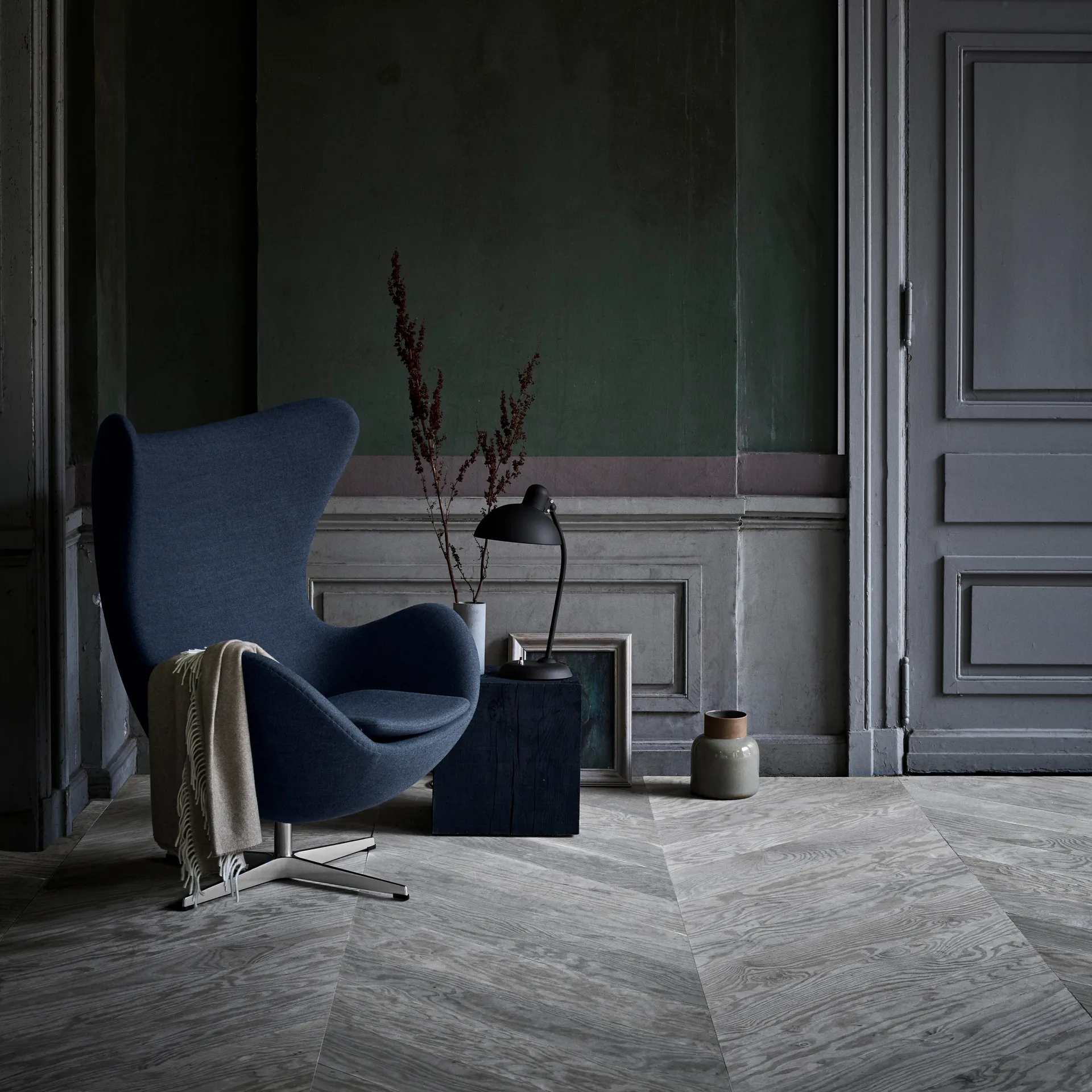 Kaiser Idell 6556-T table lamp, Matte black Fritz Hansen