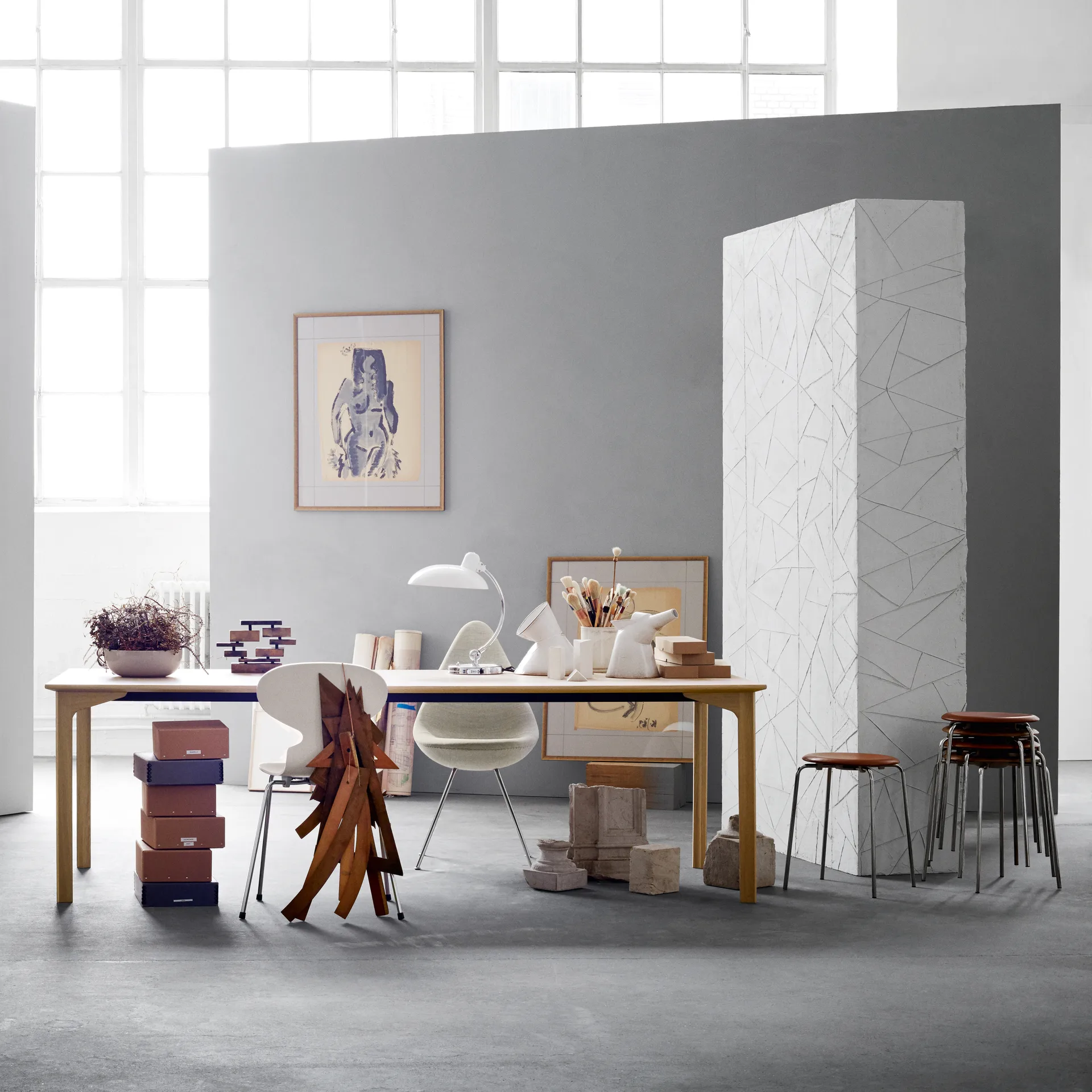 Kaiser Idell 6631-T Luxus table lamp, White Fritz Hansen