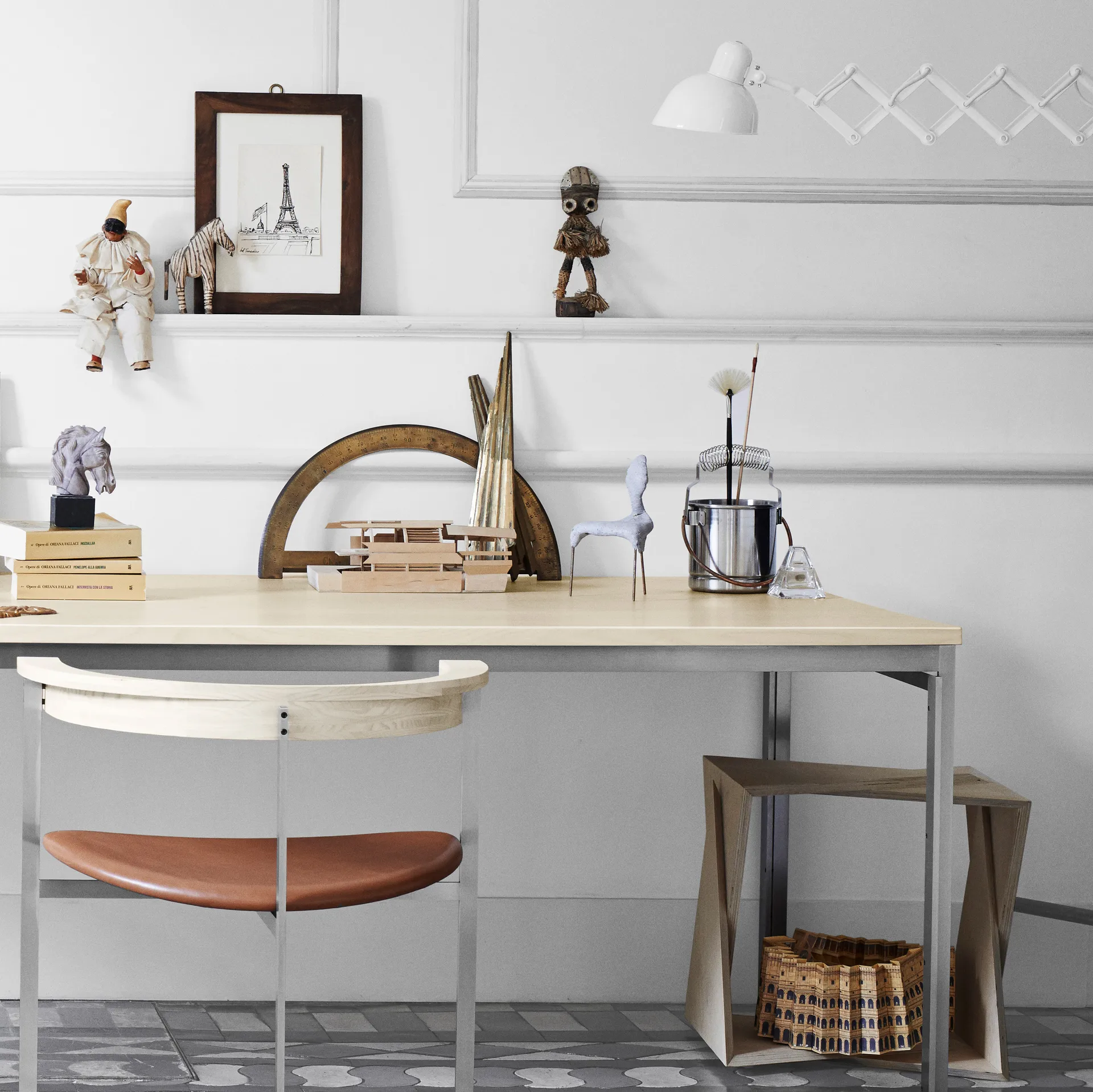 Kaiser Idell 6718-W wall lamp, White Fritz Hansen