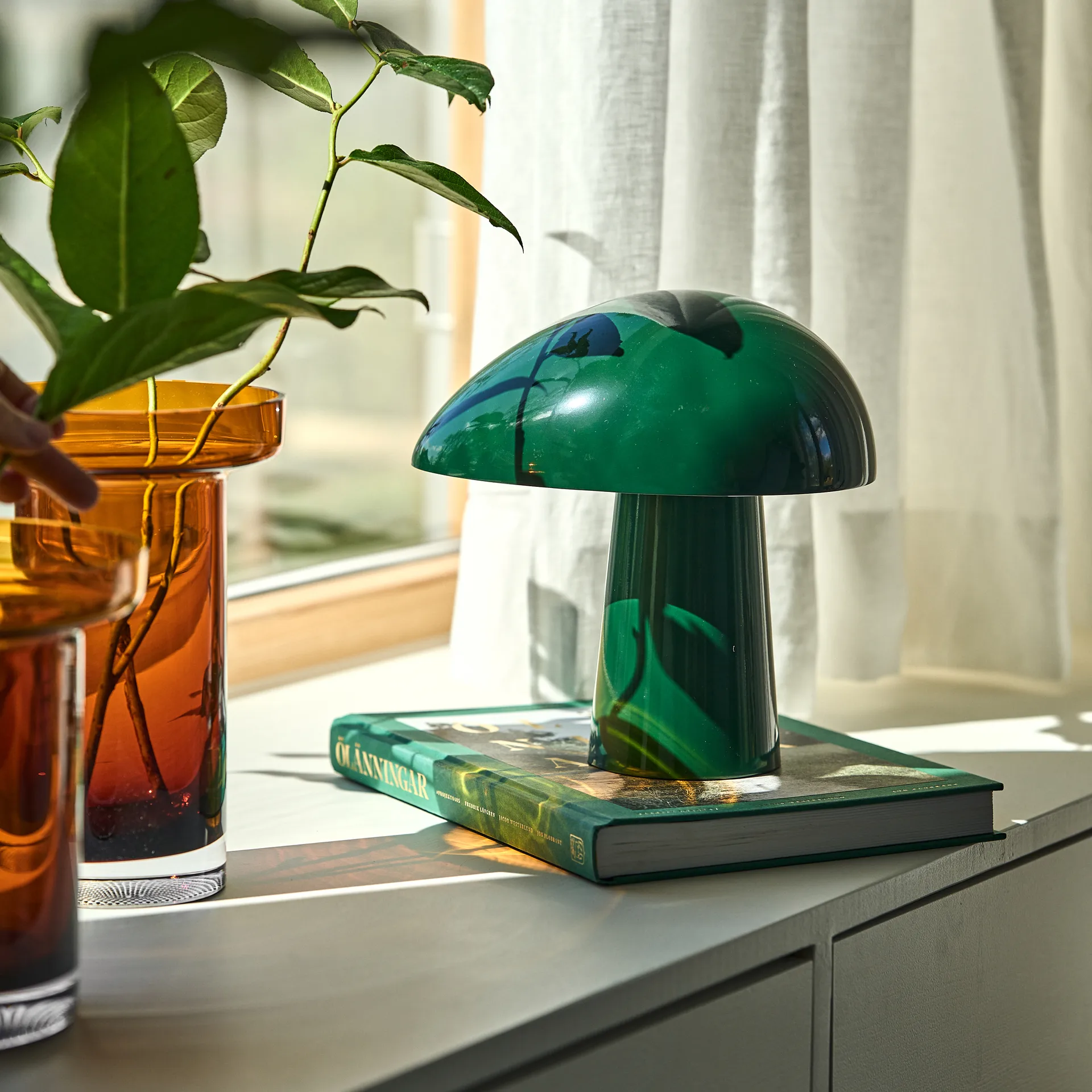Night Owl table lamp Limited Edition, Forest green Fritz Hansen