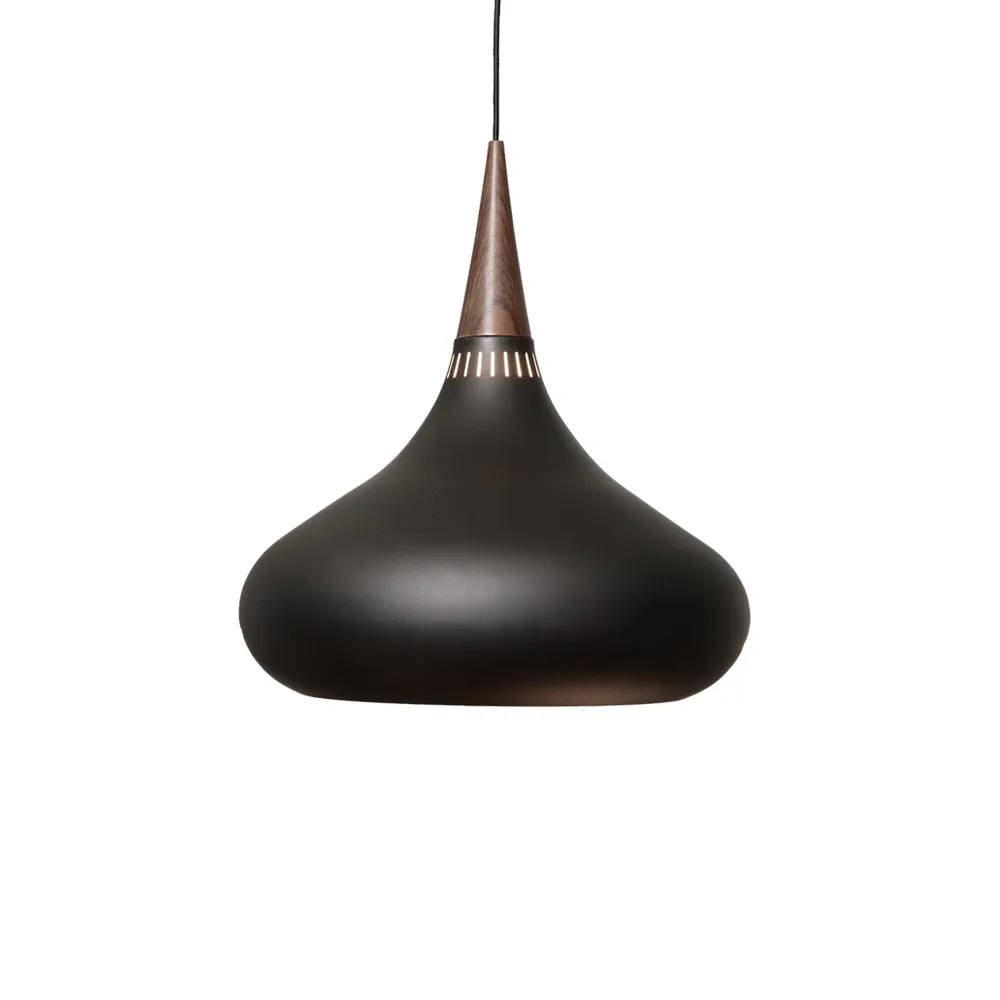 Orient P2 pendant lamp from Fritz Hansen - NordicNest.com