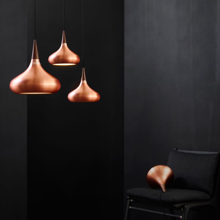 Orient P2 pendant lamp - Clear-coated copper - Fritz Hansen
