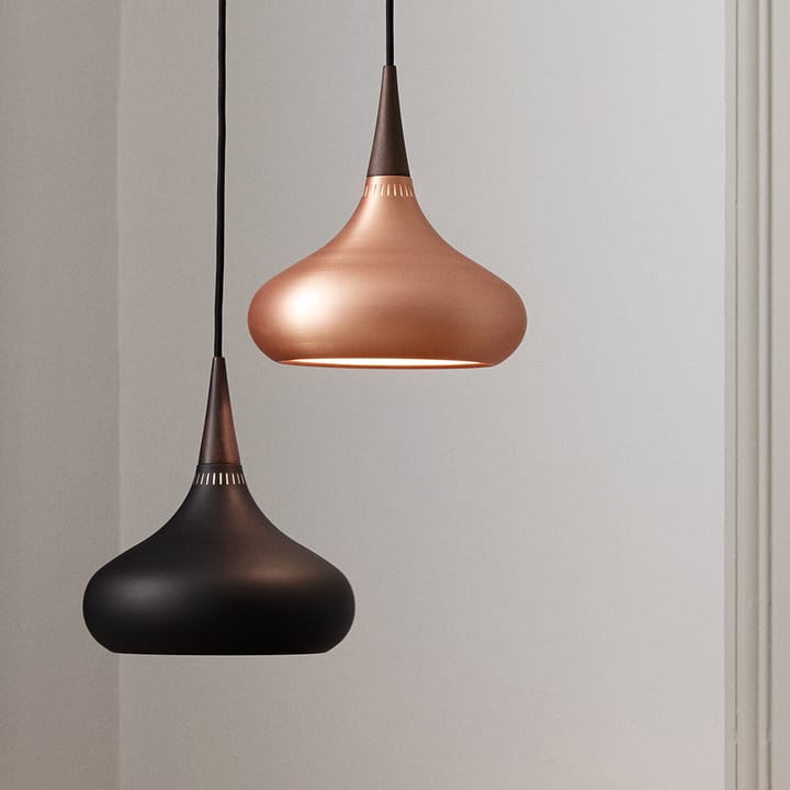 Orient P2 pendant lamp - Clear-coated copper - Fritz Hansen