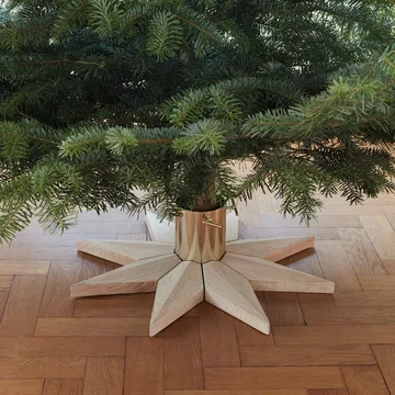 Stella Christmas tree base Ø50.5 cm - Oak - Fritz Hansen