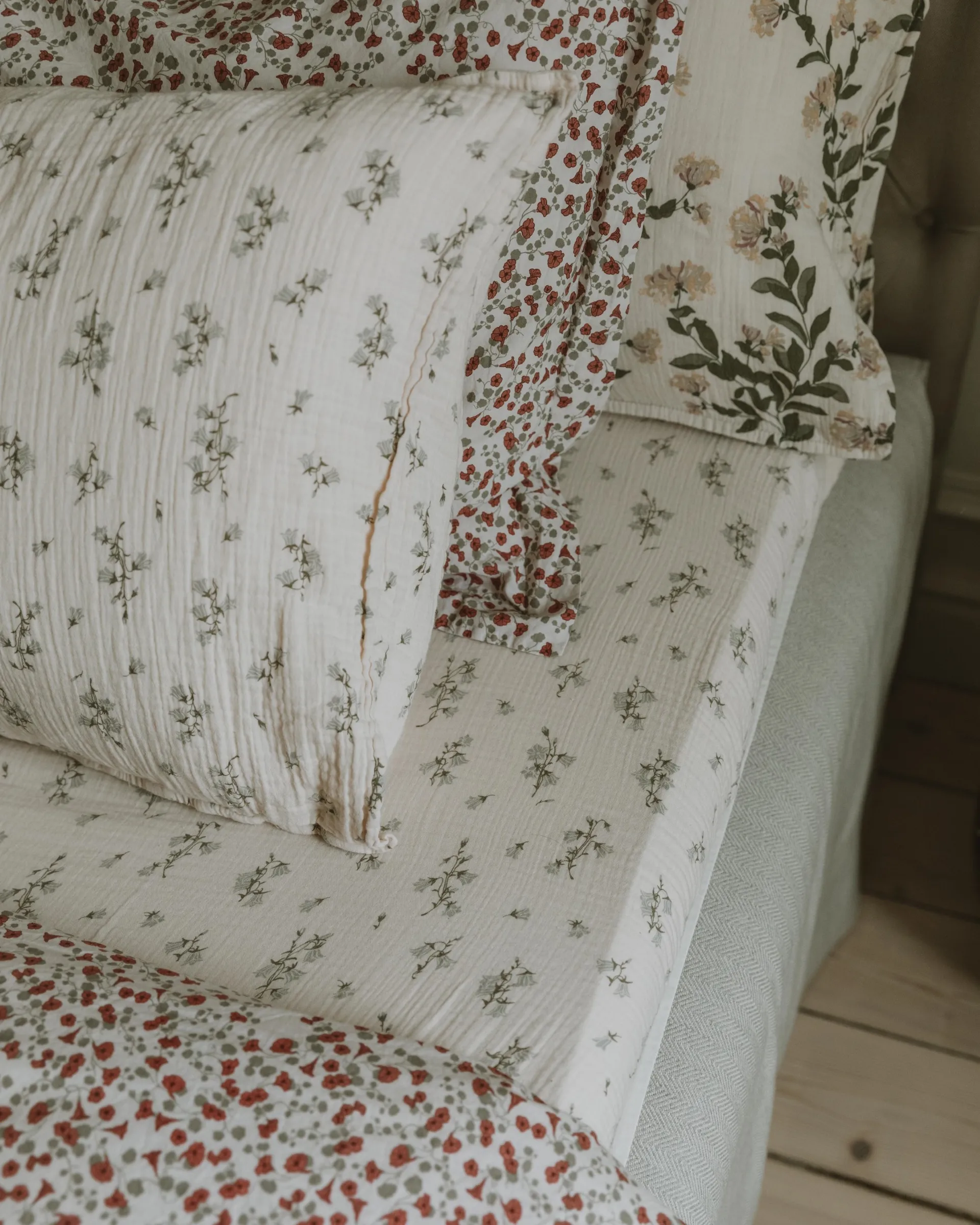 Bluebell Muslin fitted sheet, 90x200x30 cm Garbo&Friends