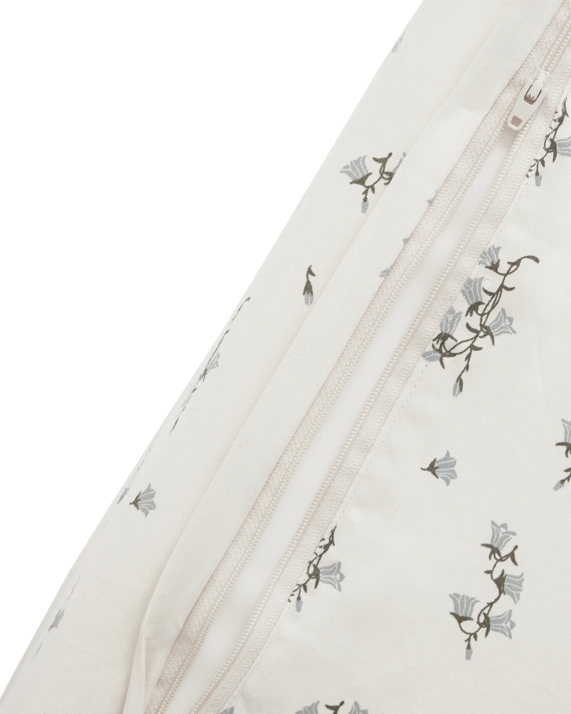 Bluebell satin quilted changing pad, 50x65x9 cm Garbo&Friends