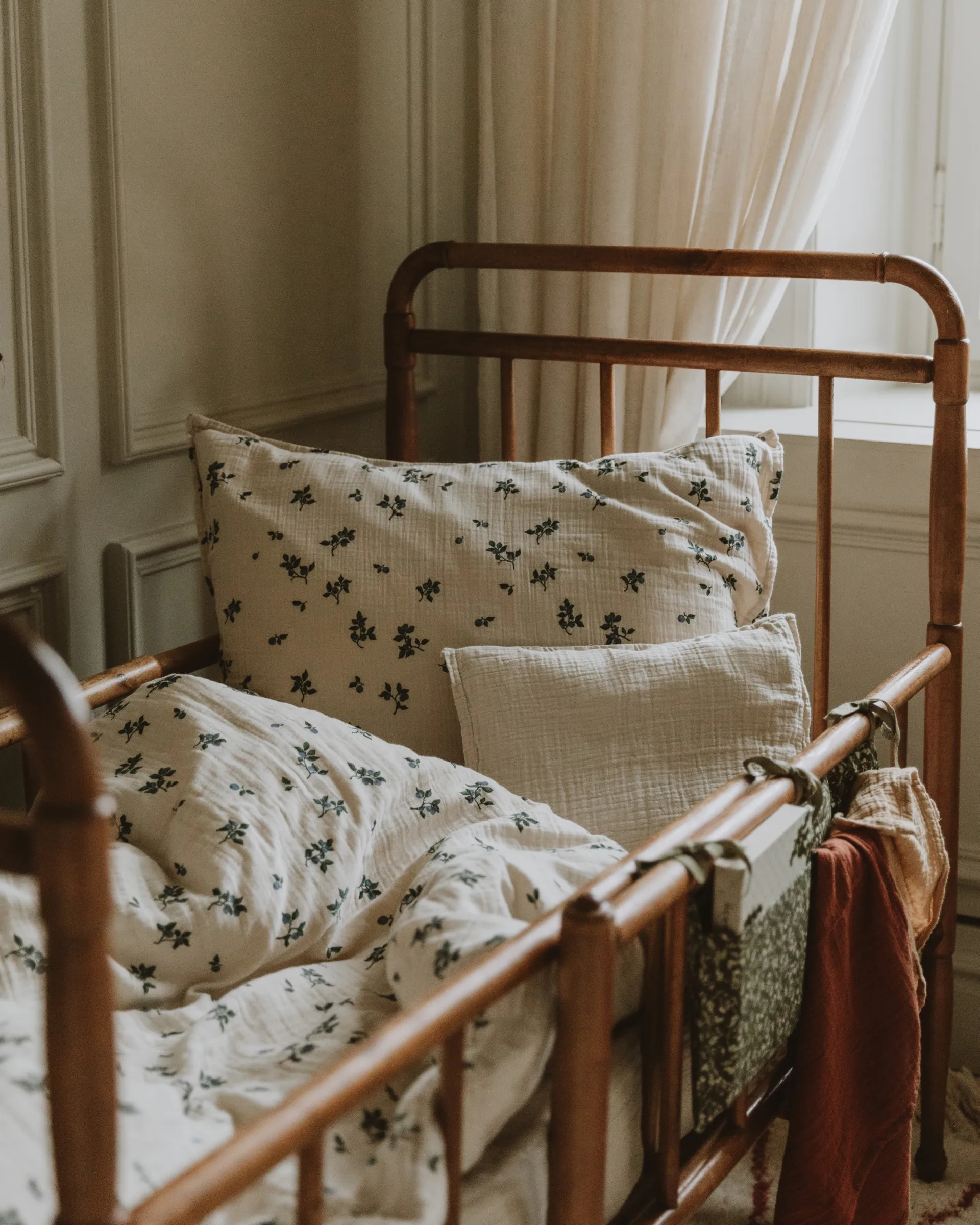 Blueberry Muslin bed set junior, 100x140 cm/40x45 cm Garbo&Friends