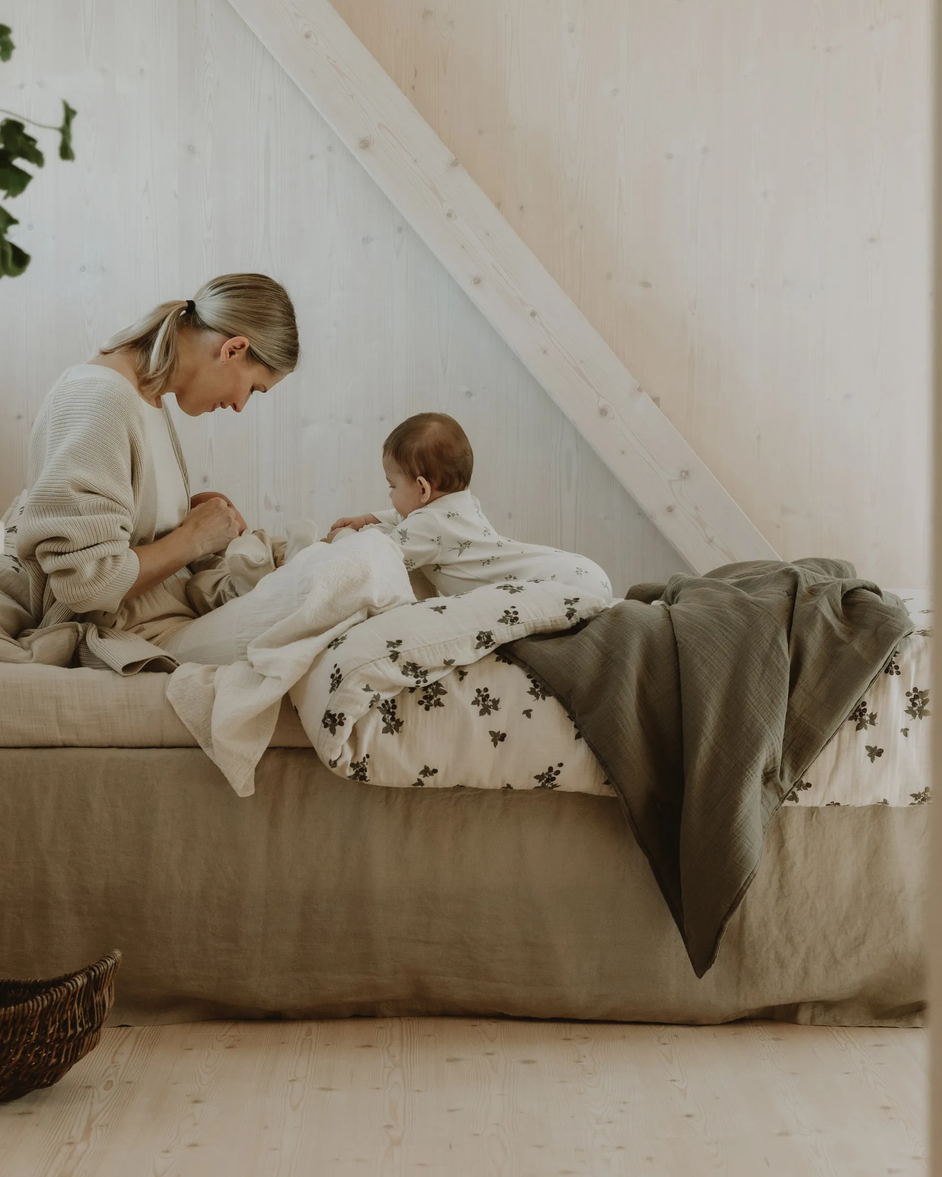 Geranium Muslin padded blanket, 100x140 cm Garbo&Friends