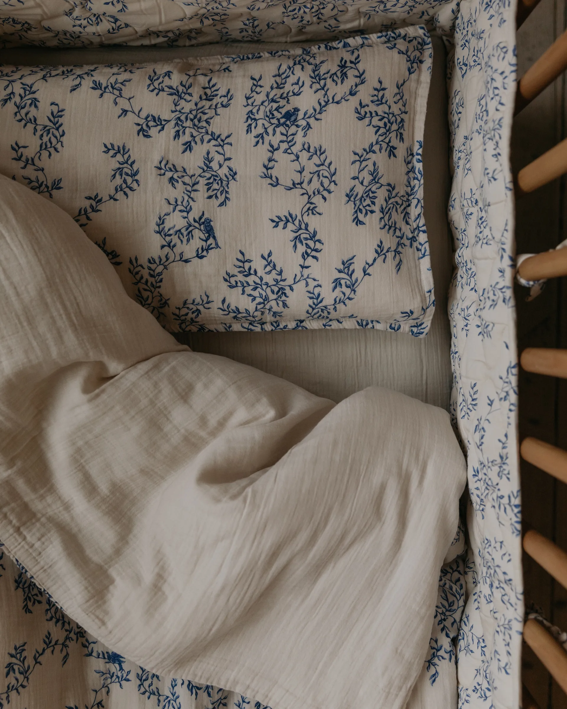 Jardim Muslin bedding set junior, 100x130 cm/35x55 cm Garbo&Friends