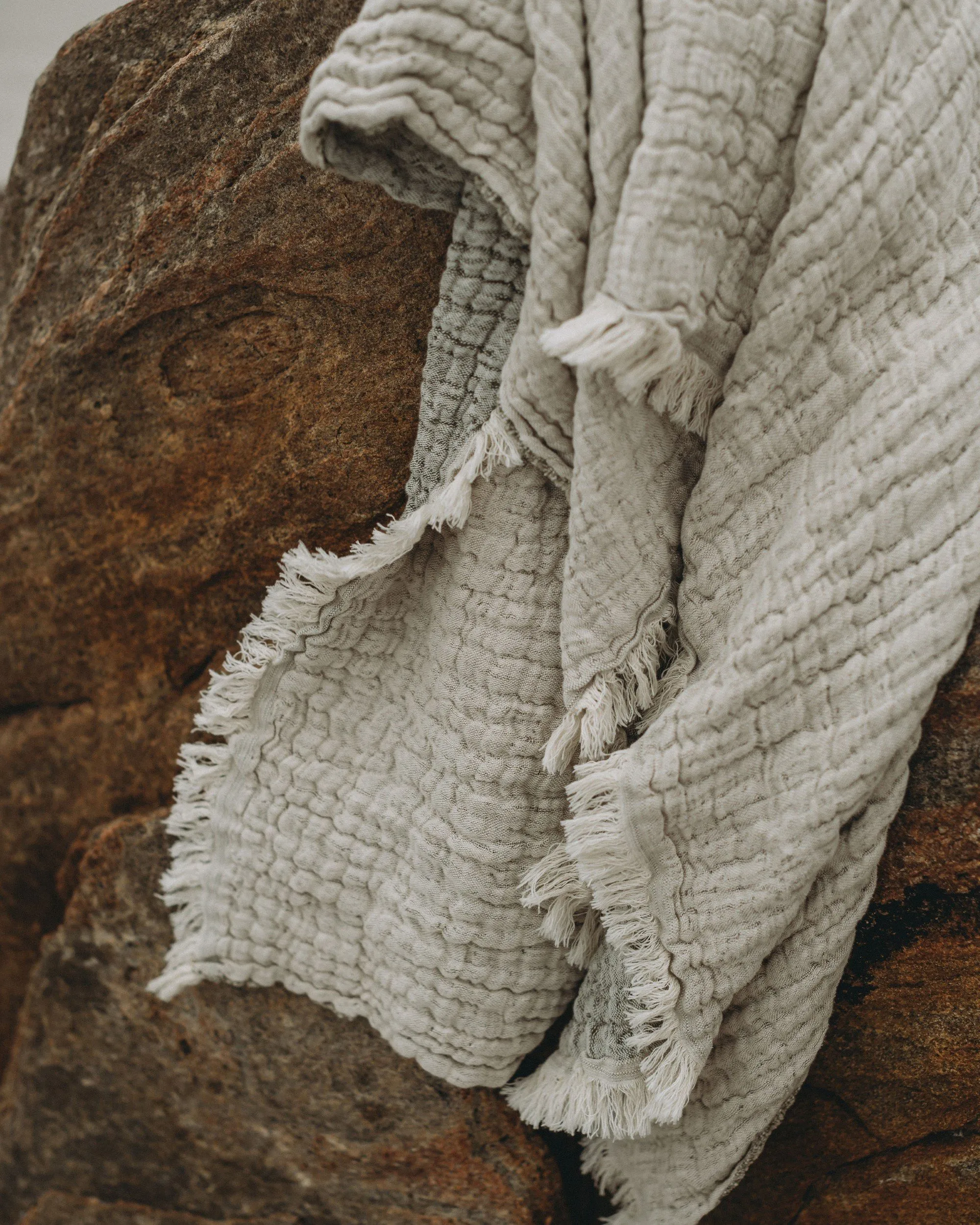 Lin Mellow blanket 110x110 cm from Garbo&Friends - NordicNest.com