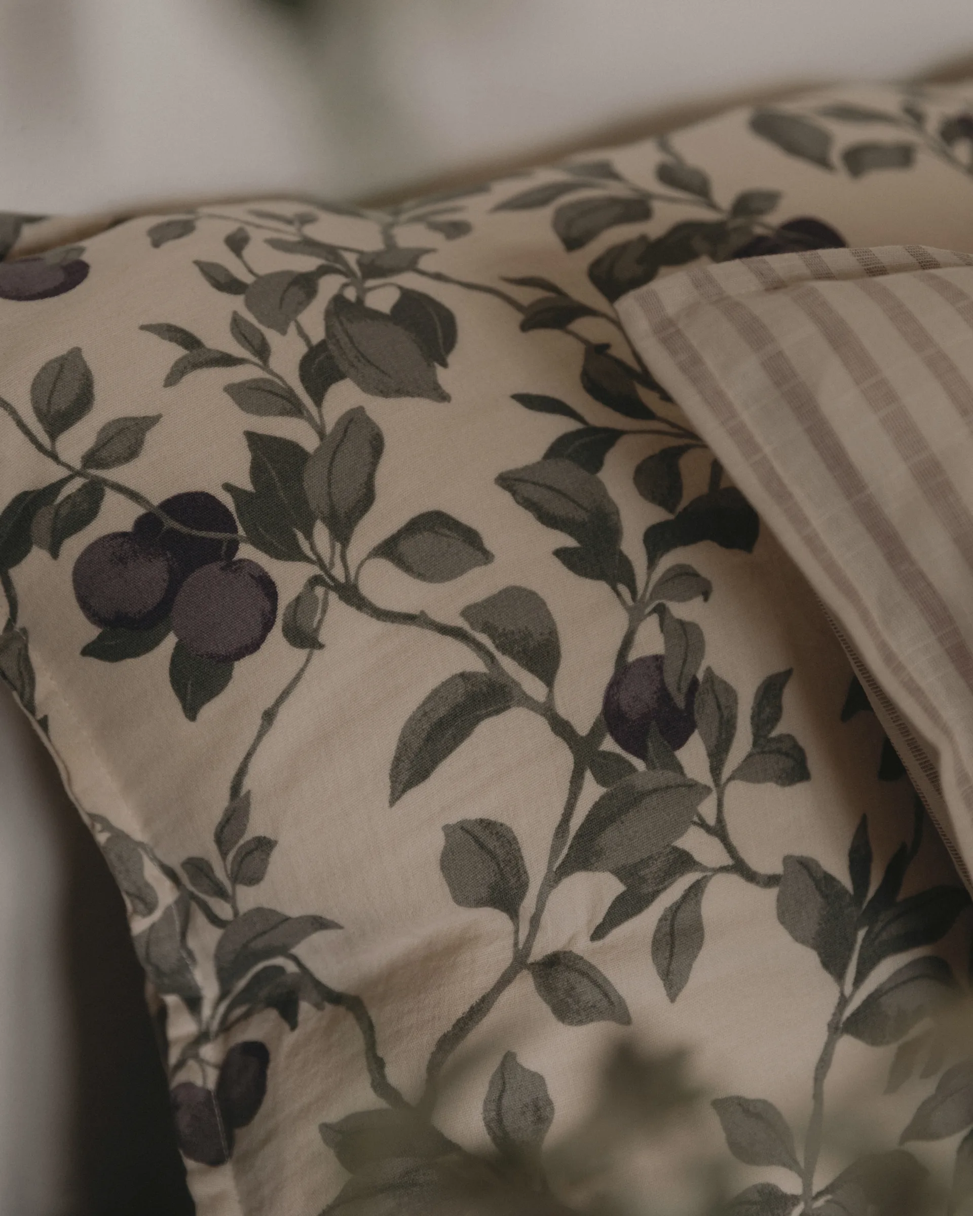 Plum Muslin pillowcase, 50x75 cm Garbo&Friends