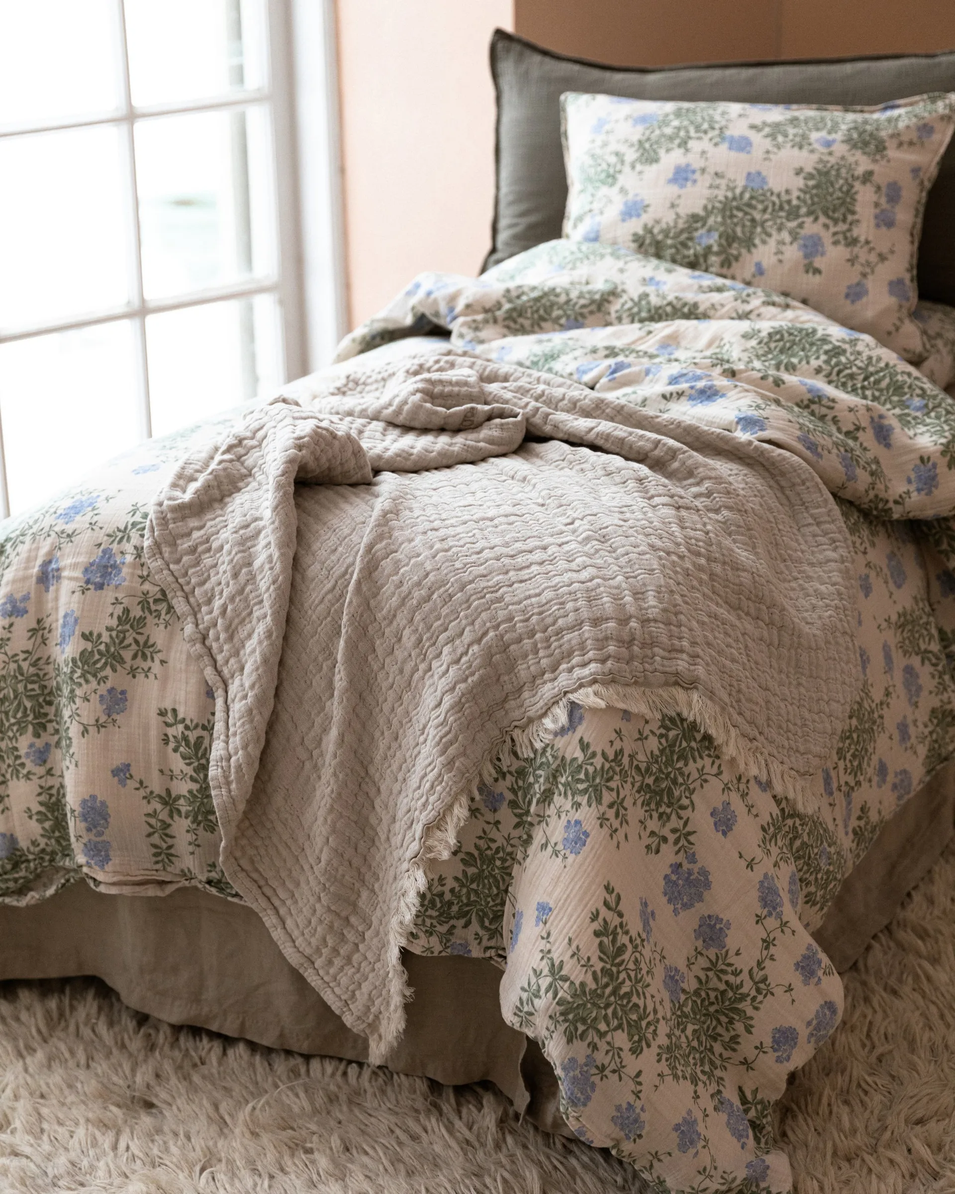 Plumbago Muslin bed set, 140x200 cm/50x70 cm Garbo&Friends