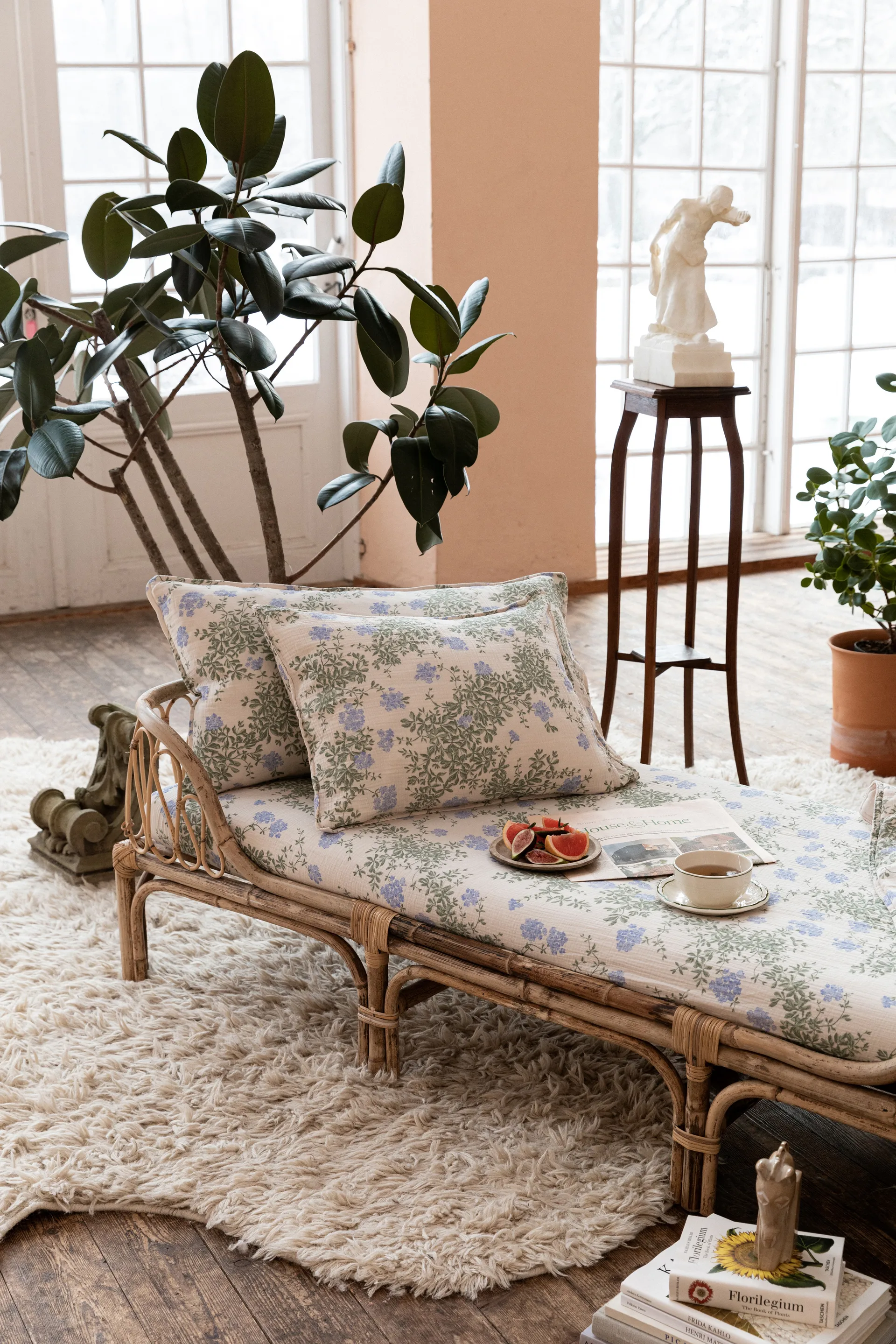 Plumbago Muslin pillowcase, 50x75cm Garbo&Friends