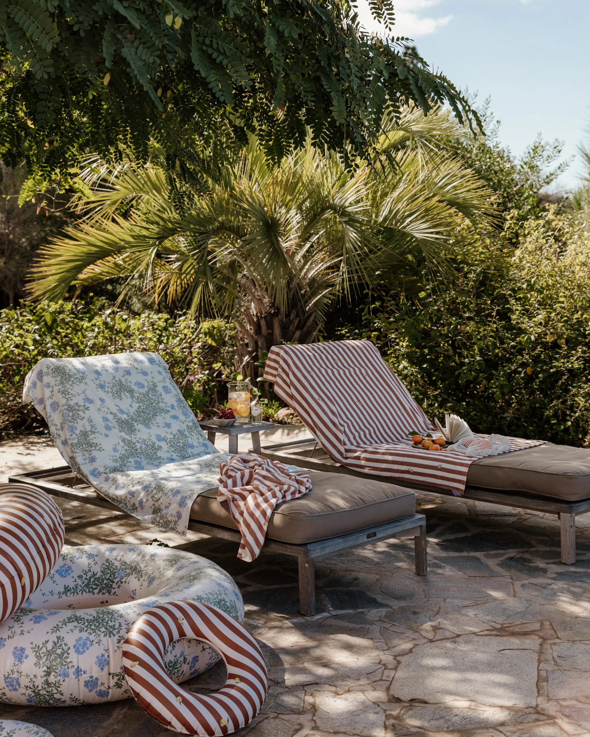 Plumbago Terry bath towel, 100x150 cm Garbo&Friends