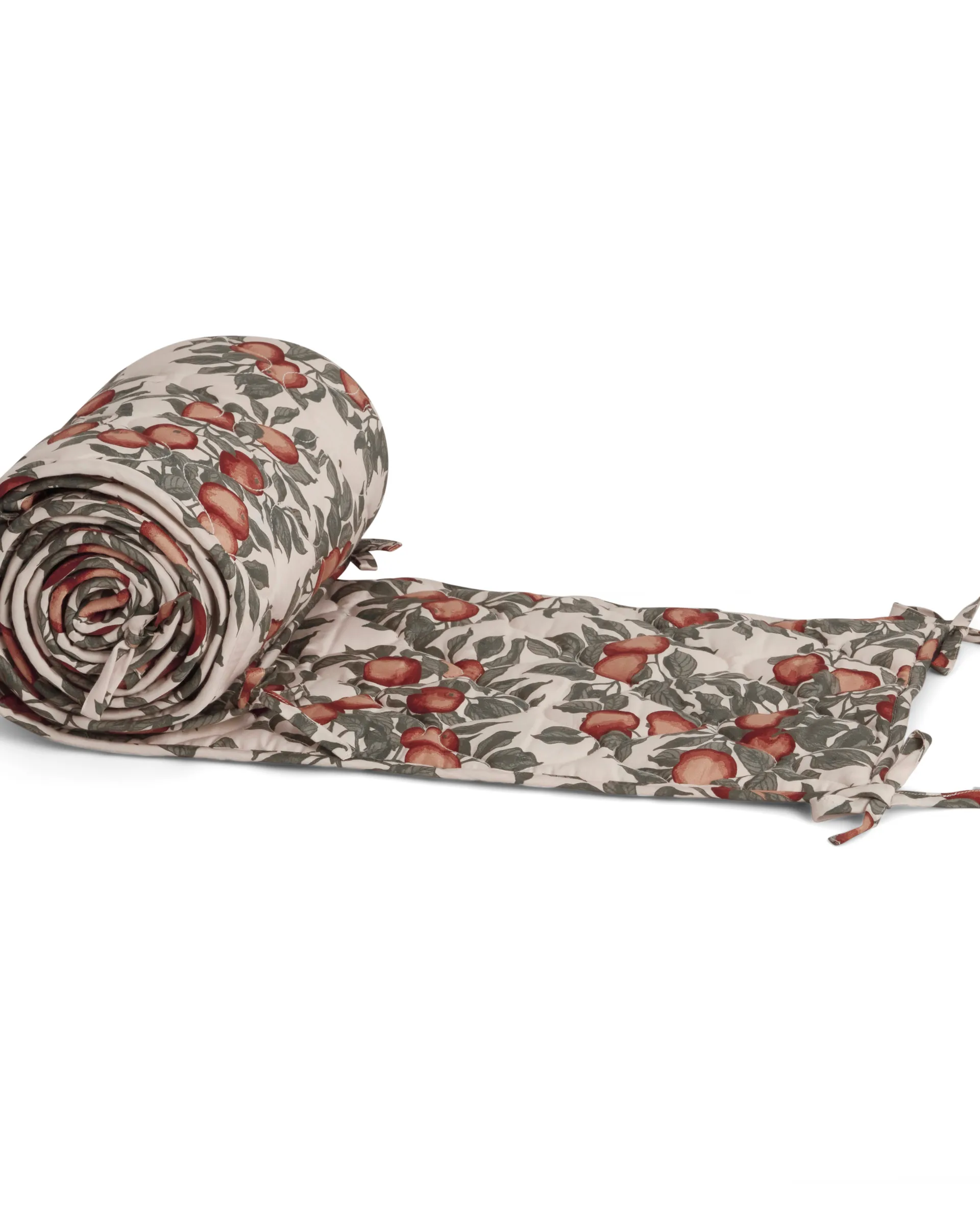 Pomme Satin Quilted crib bumper, 360x30x0,5 cm Garbo&Friends