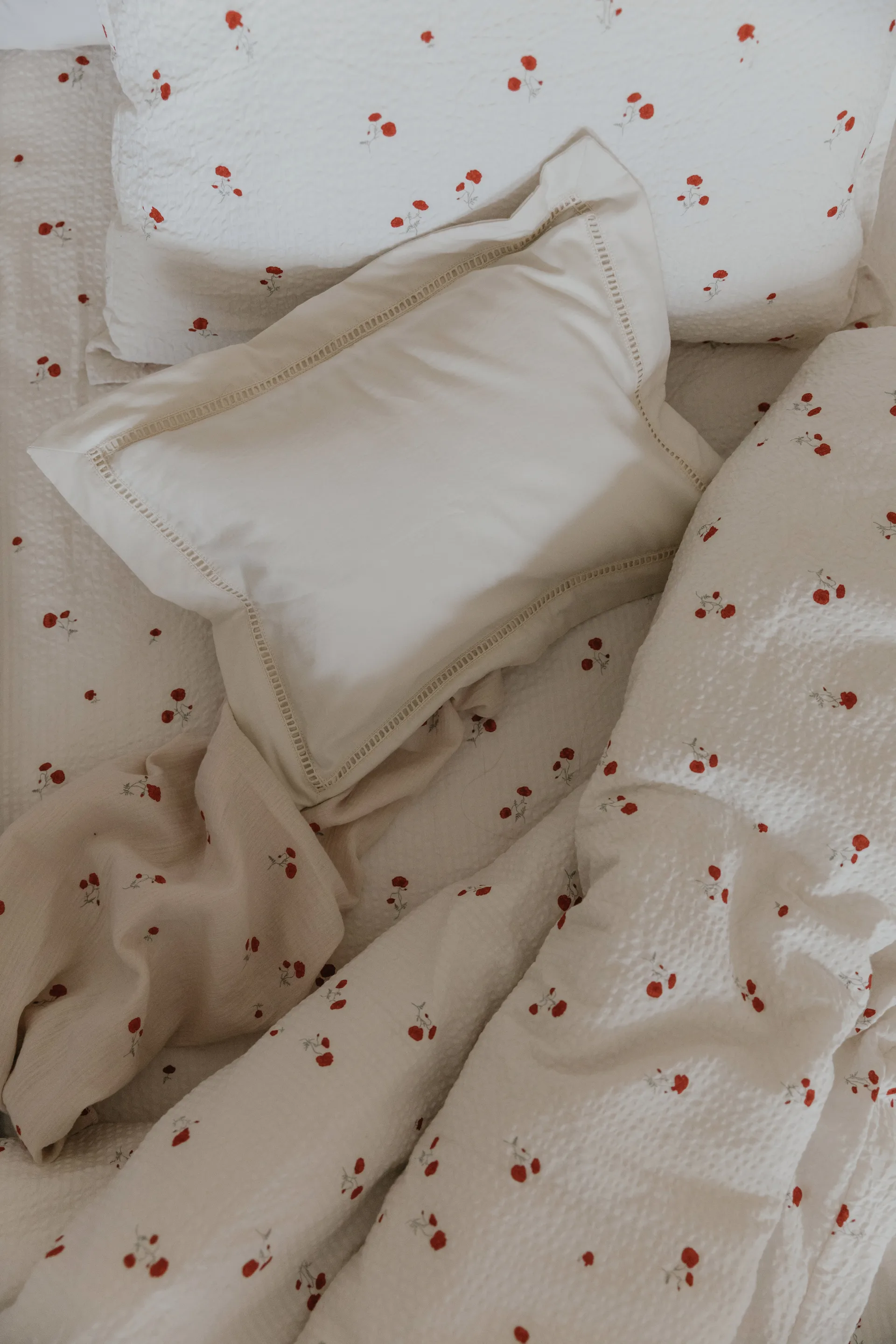 Poppy Muslin swaddle blanket, 110x110 cm Garbo&Friends