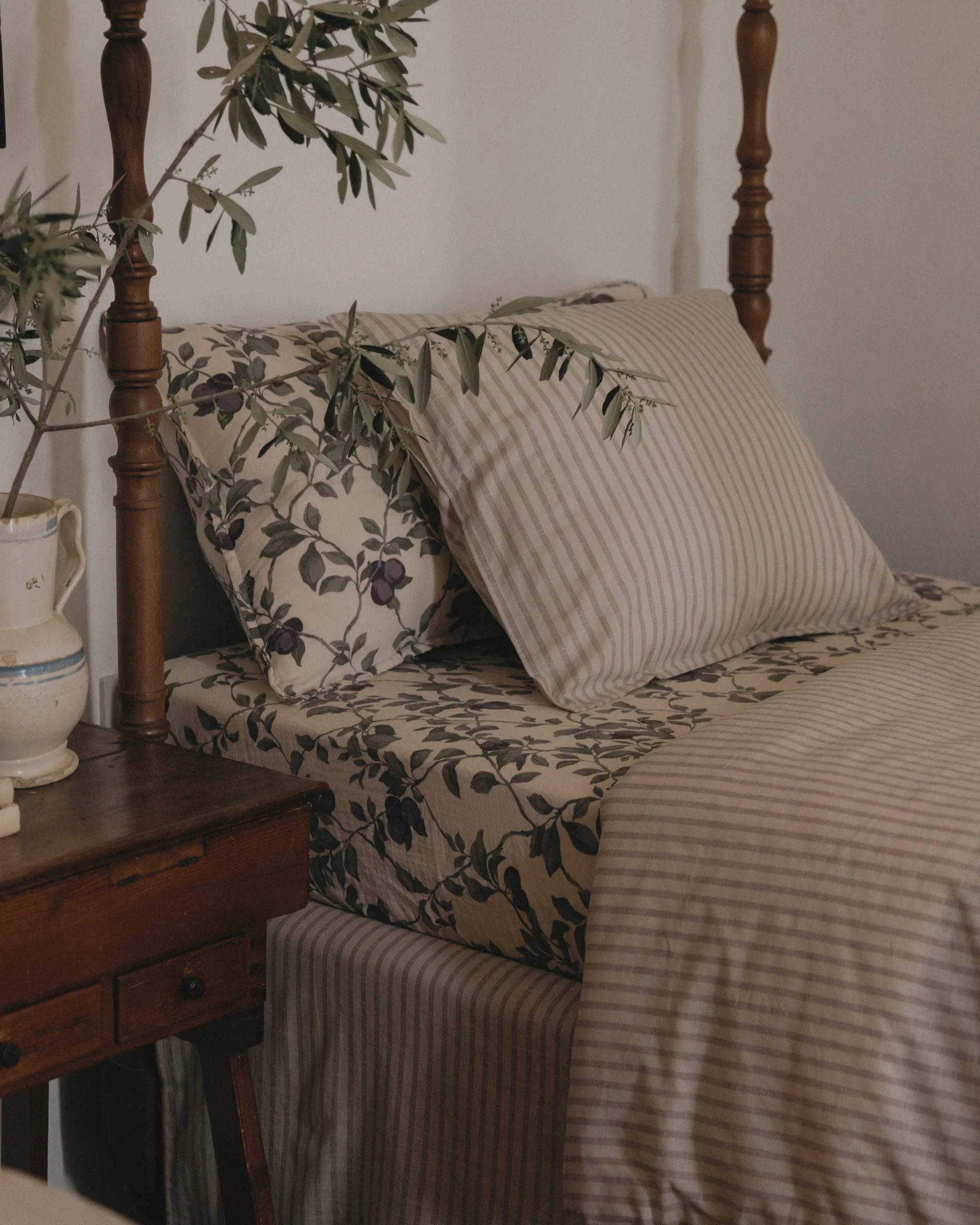 Stripe Mauve pillowcase, 50x75 cm Garbo&Friends