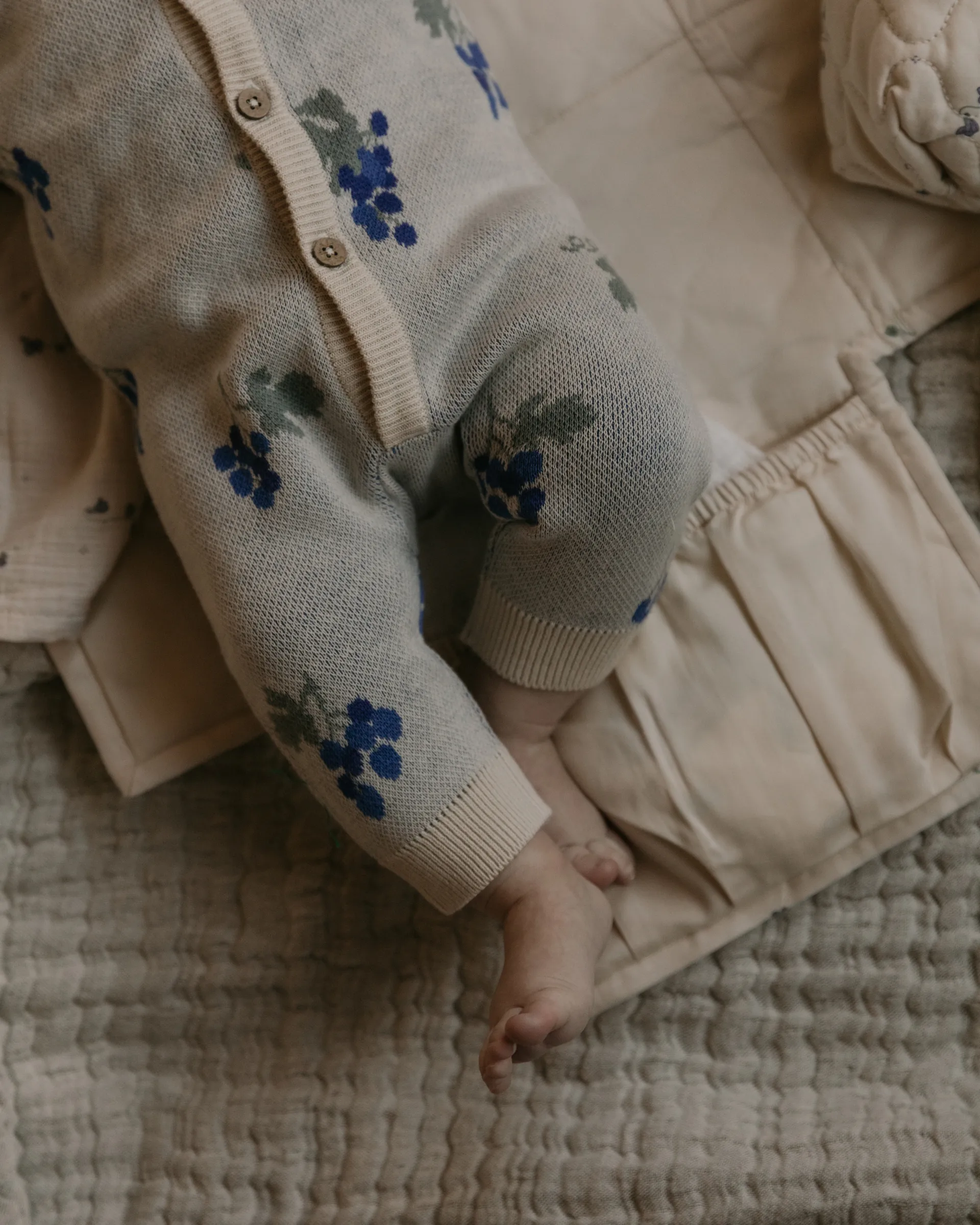 Viola Satin change to go, portable changing mat, 46x80 cm Garbo&Friends