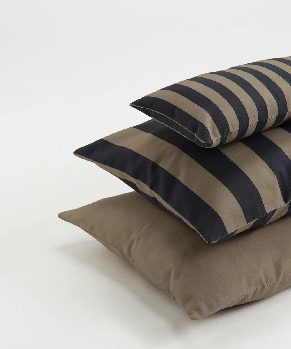 Garden Glory striped cushion, Black-beige, 50x50 cm Garden Glory