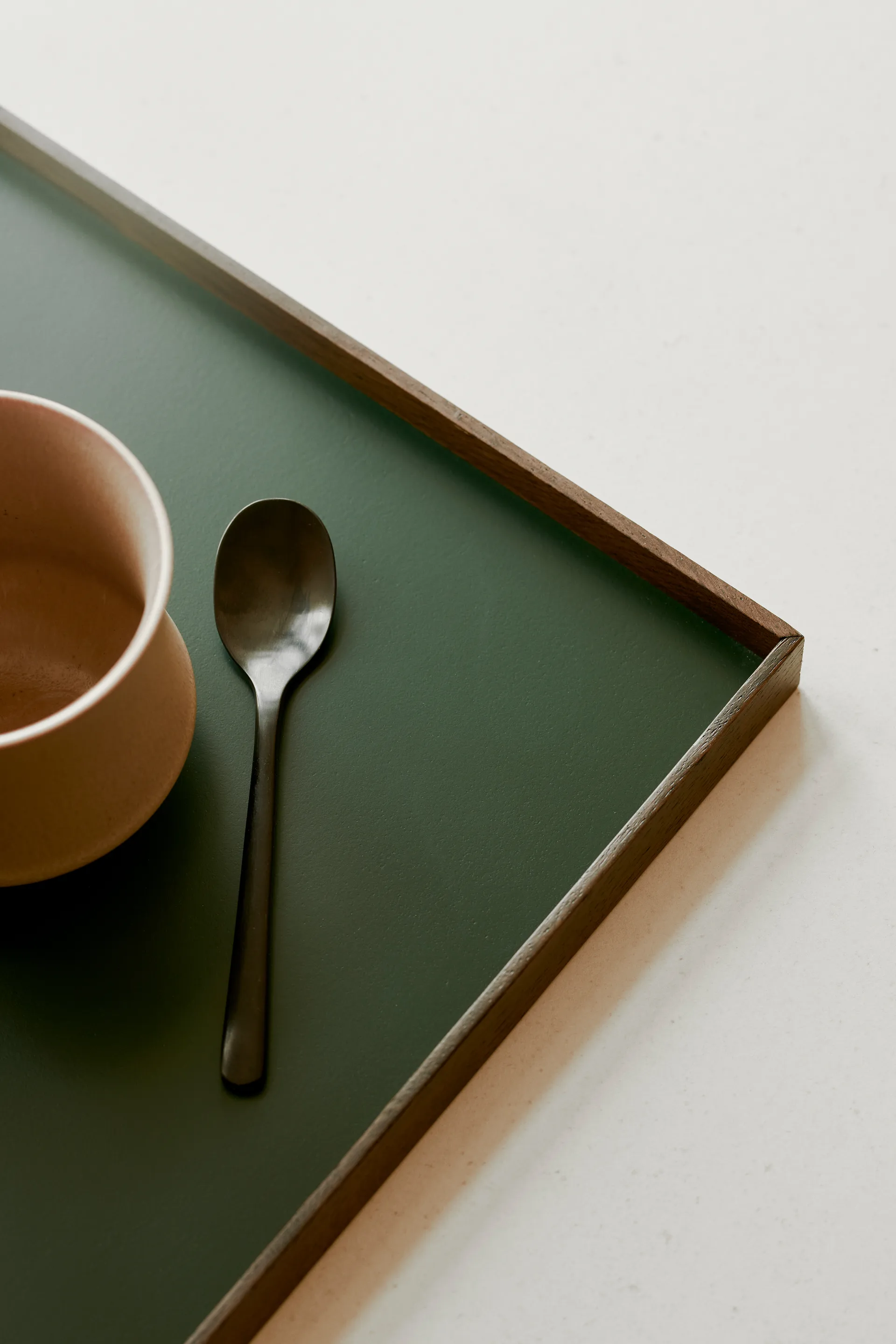 Frame tray large 35.5x50.6 cm, Smoked oak-green Gejst