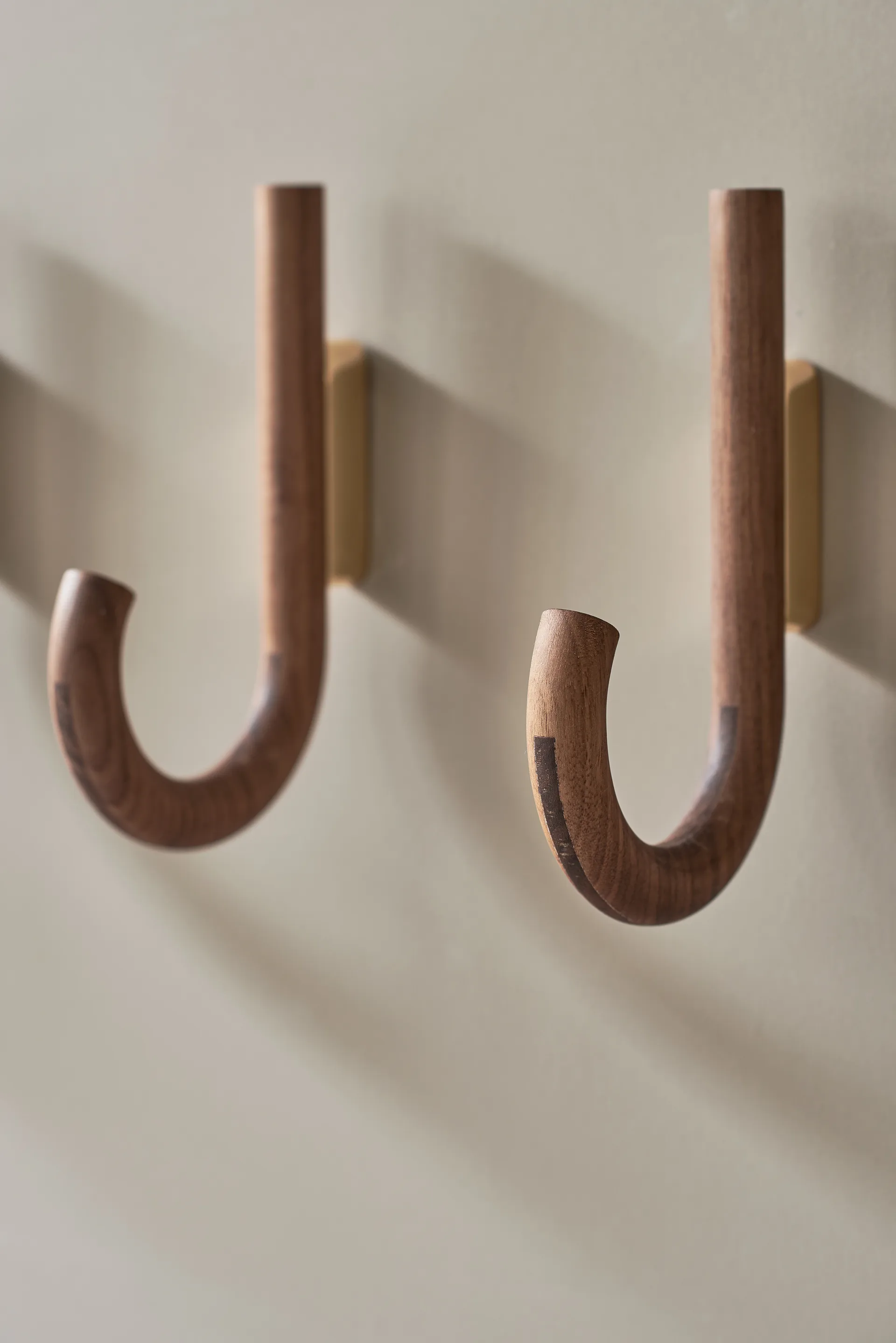 Hook hook 19 cm, Walnut-brass Gejst