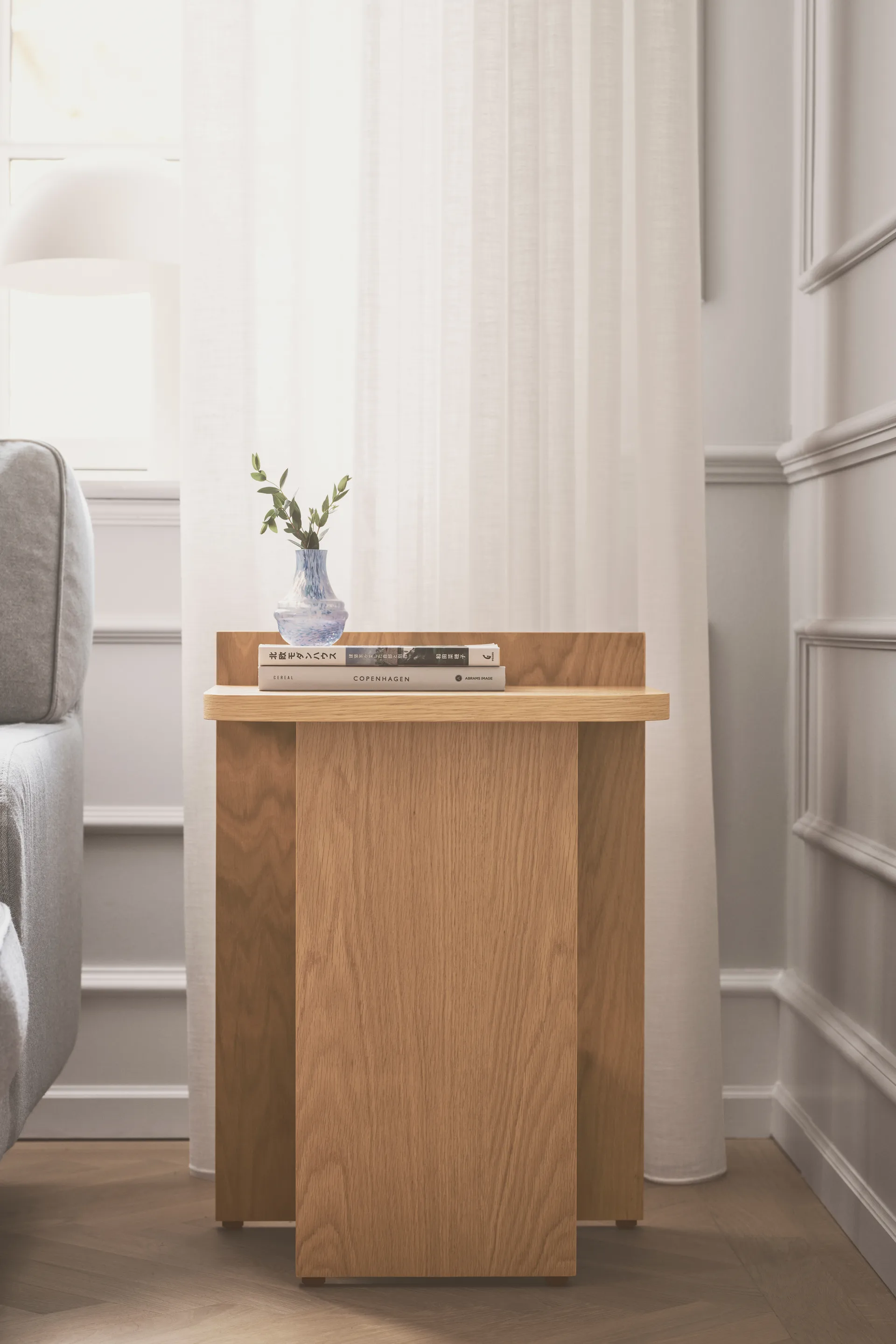 Ismo side table, Oak Gejst