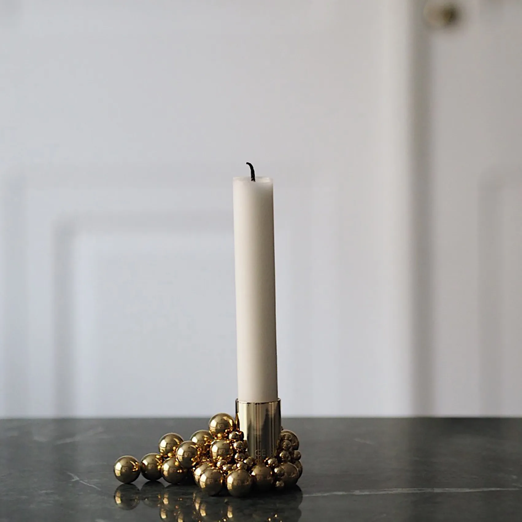 Molekyl candlestick 1, brass Gejst