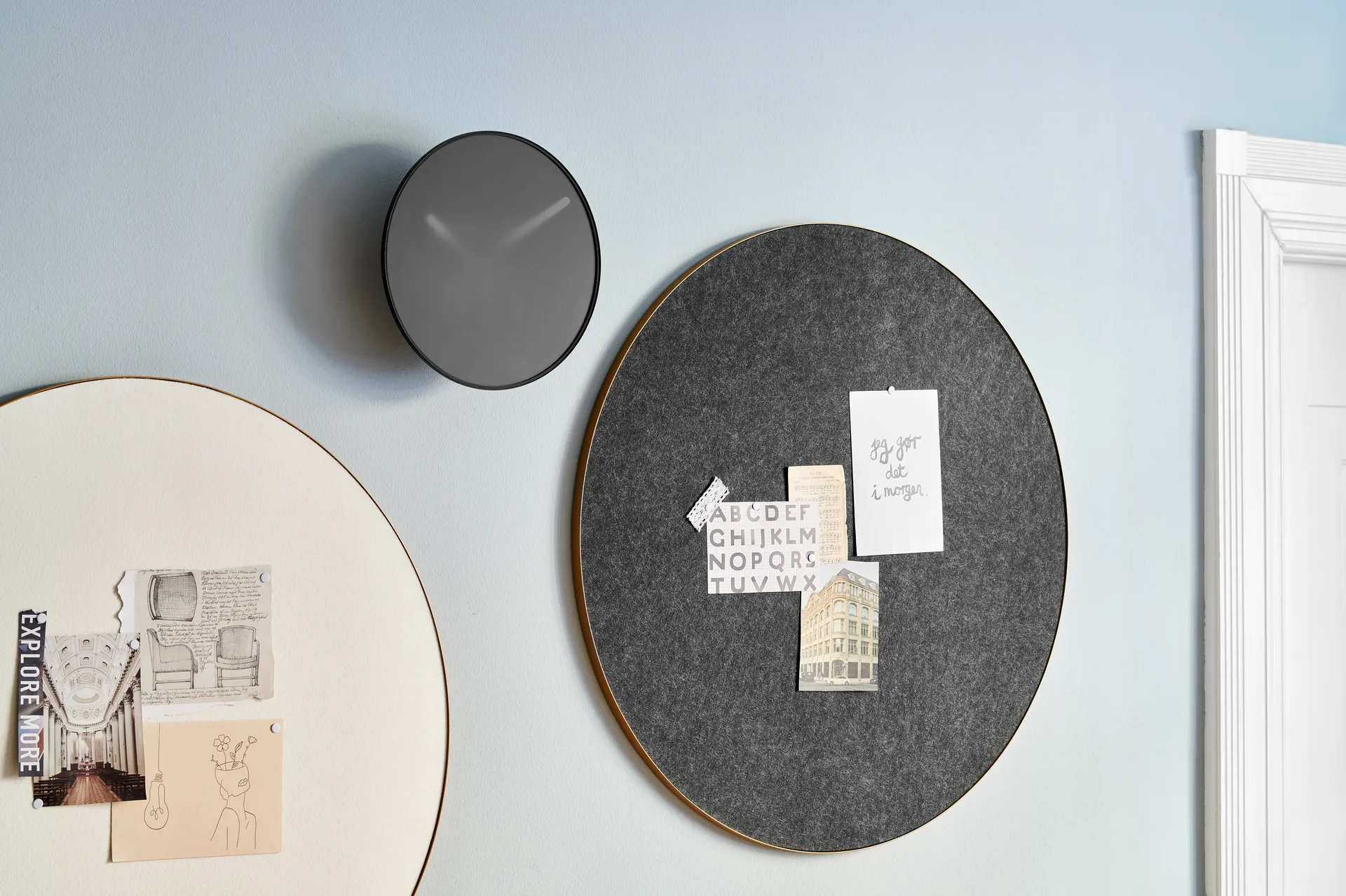 Momentt wall clock Ø30 cm, Black Gejst