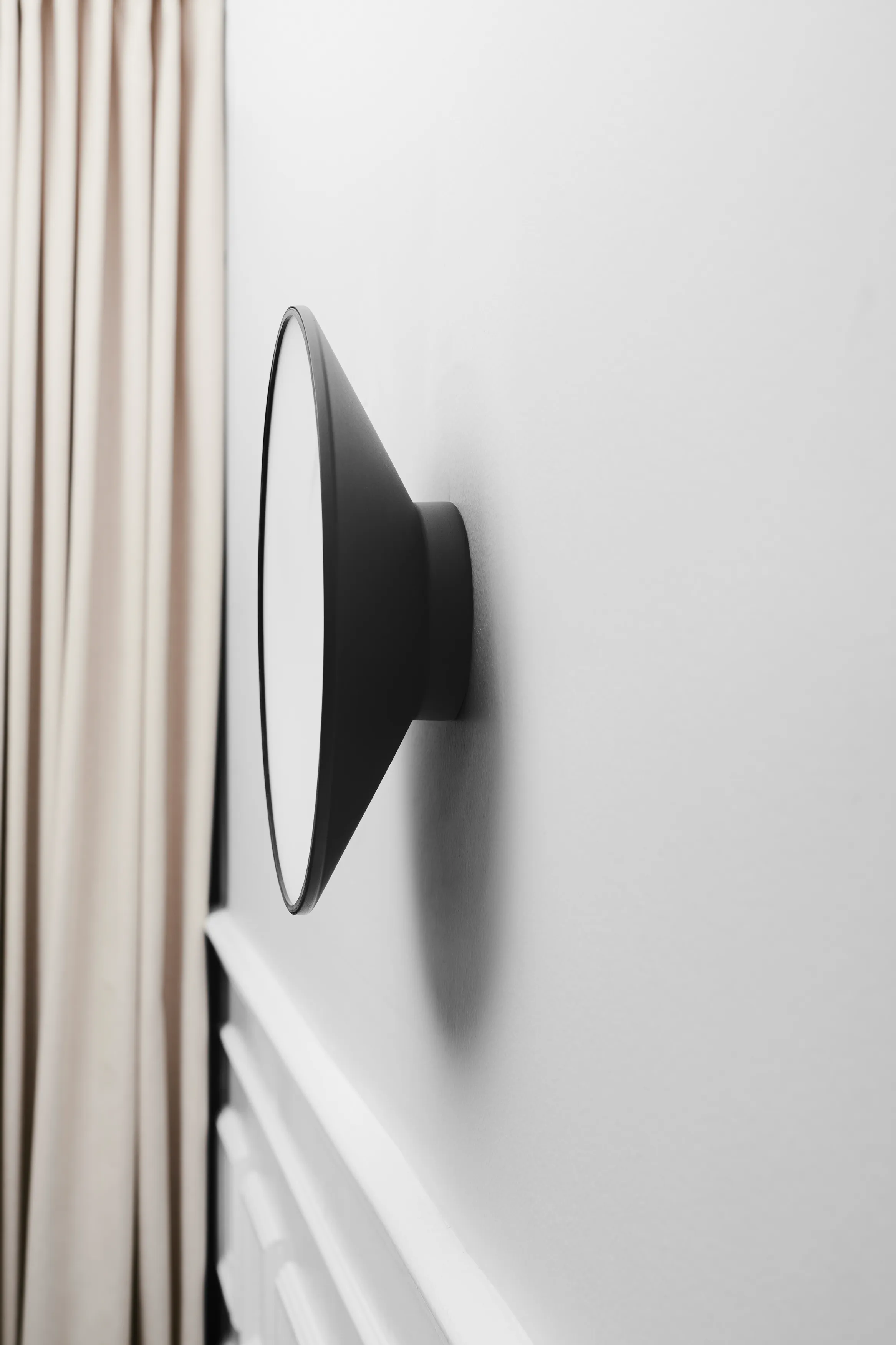 Momentt wall clock Ø30 cm from Gejst - NordicNest.com