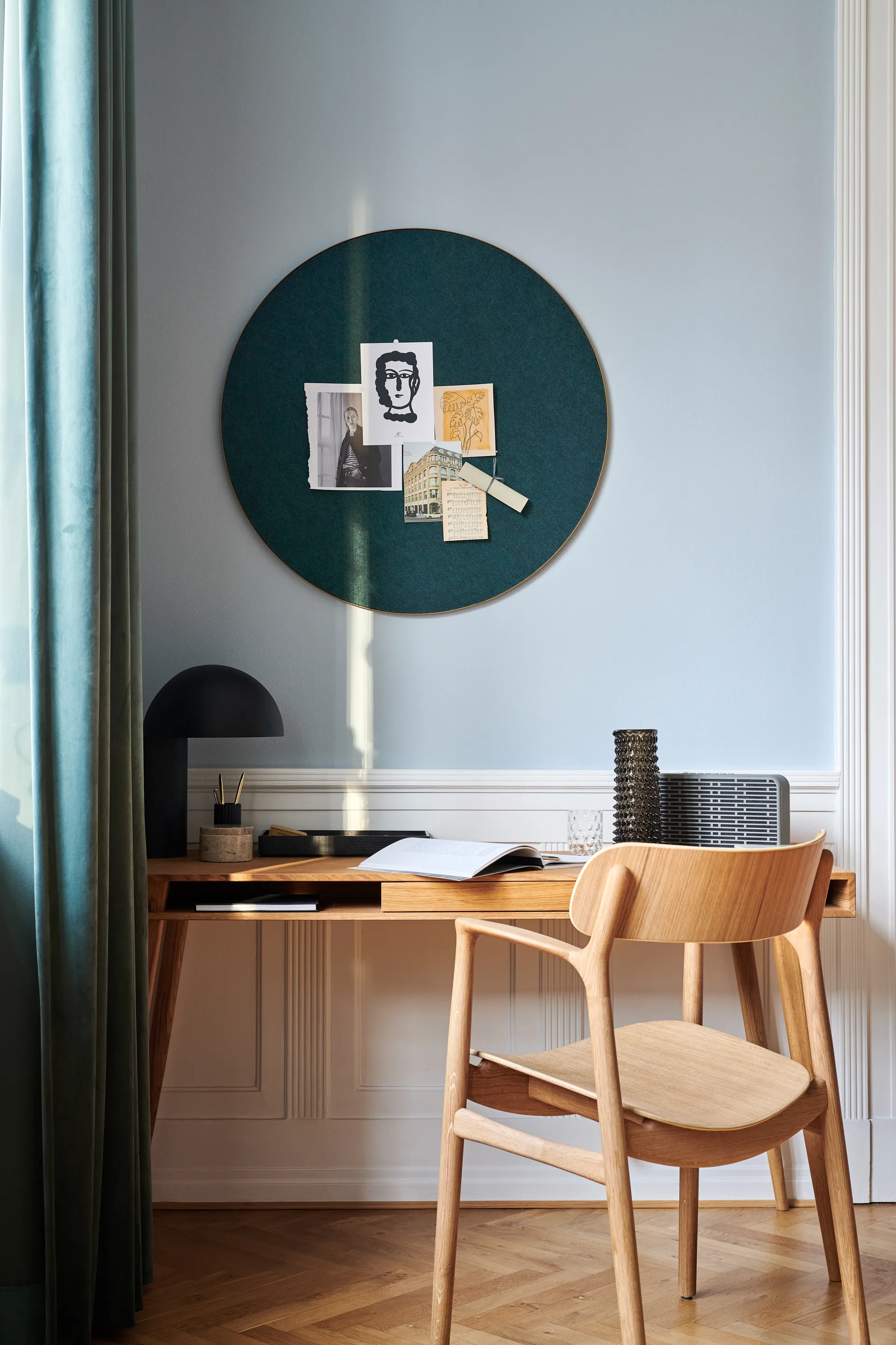 Retell pinboard Ø80 cm, Green-brass Gejst