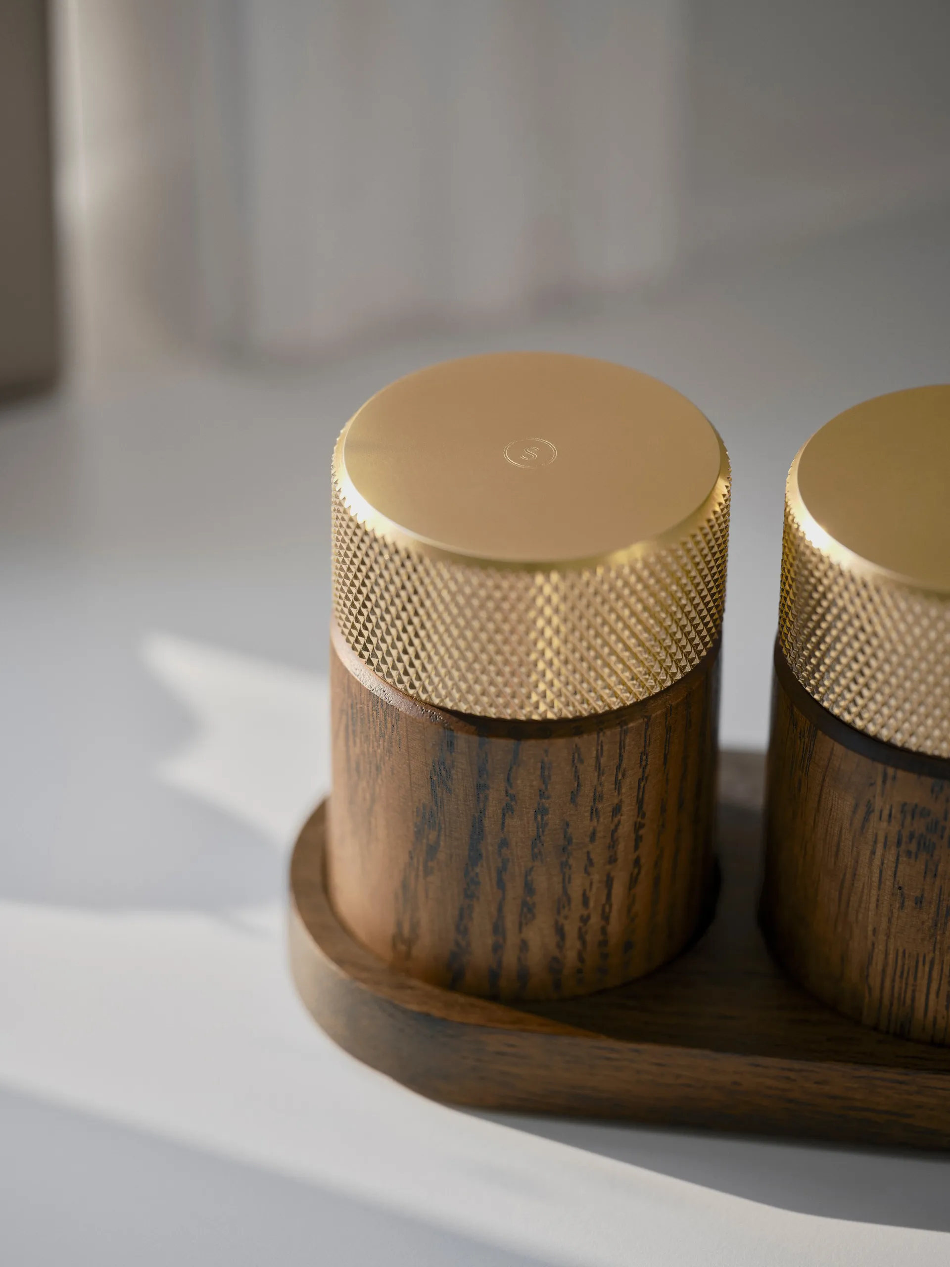 Sina salt and pepper mill 6 cm, Dark ash-brass Gejst