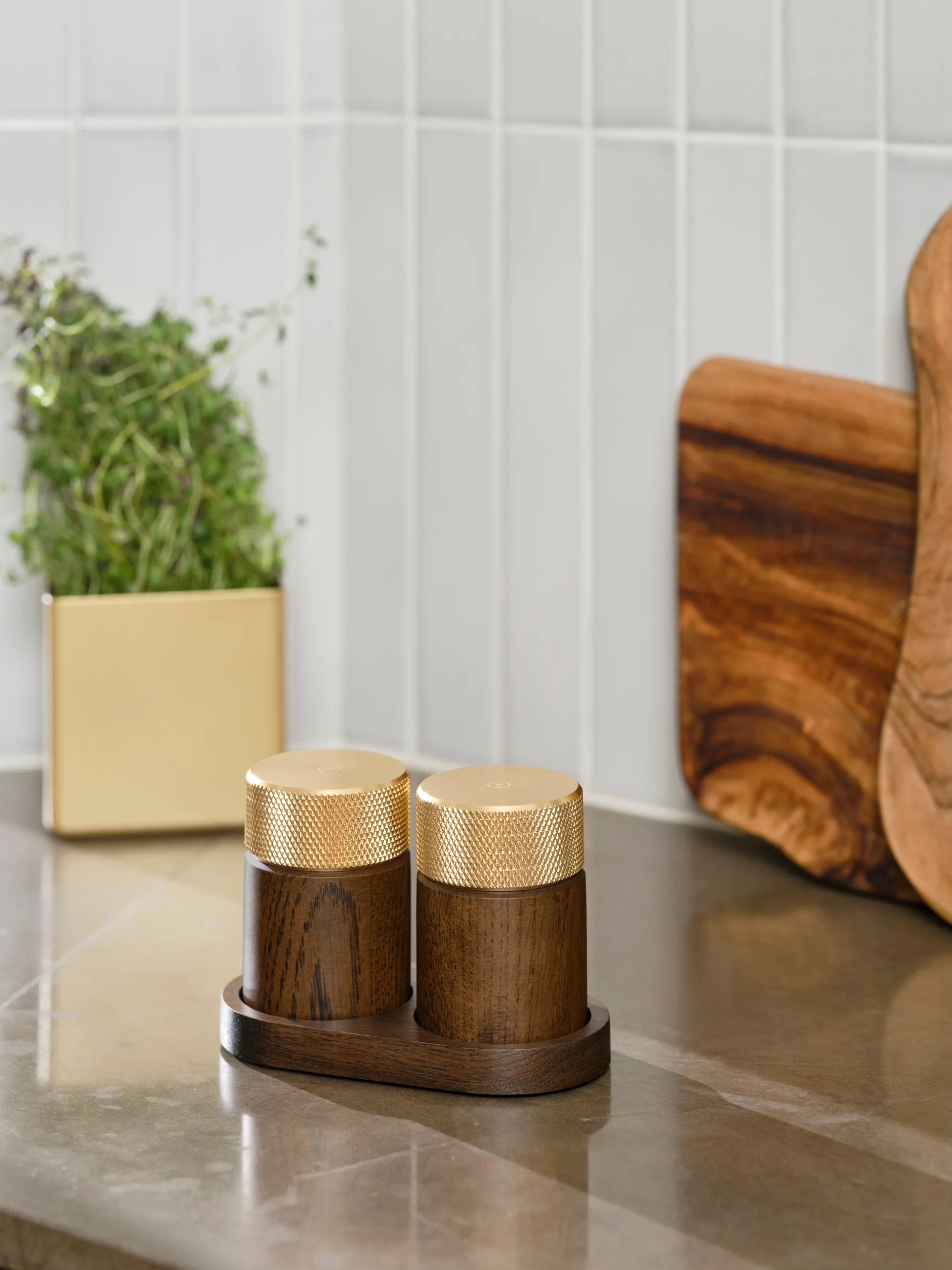 Sina salt and pepper mill 6 cm, Dark ash-brass Gejst