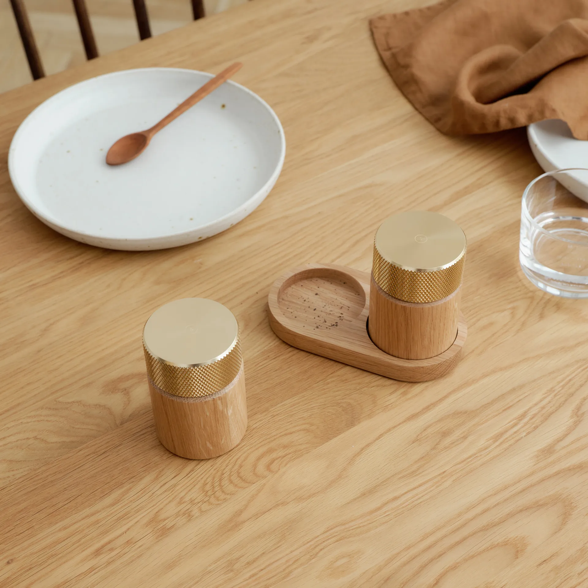 Sina salt and pepper mill 6 cm, Oak-brass Gejst