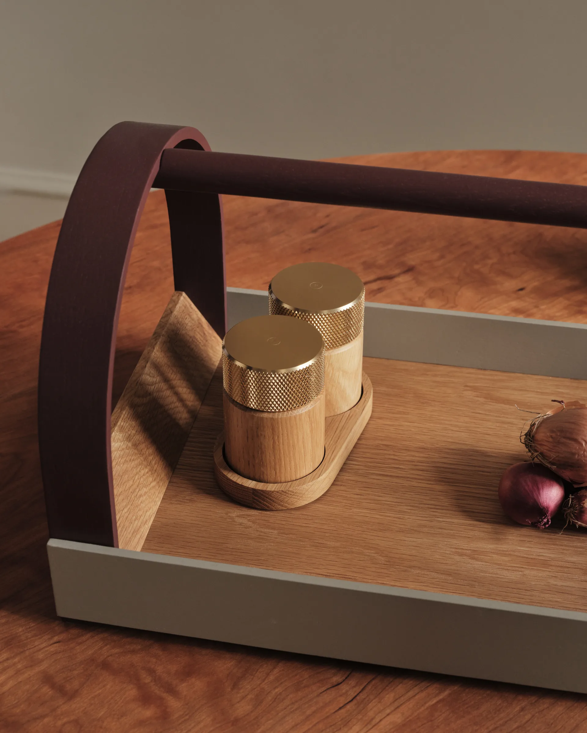 Sina salt and pepper mill 6 cm, Oak-brass Gejst