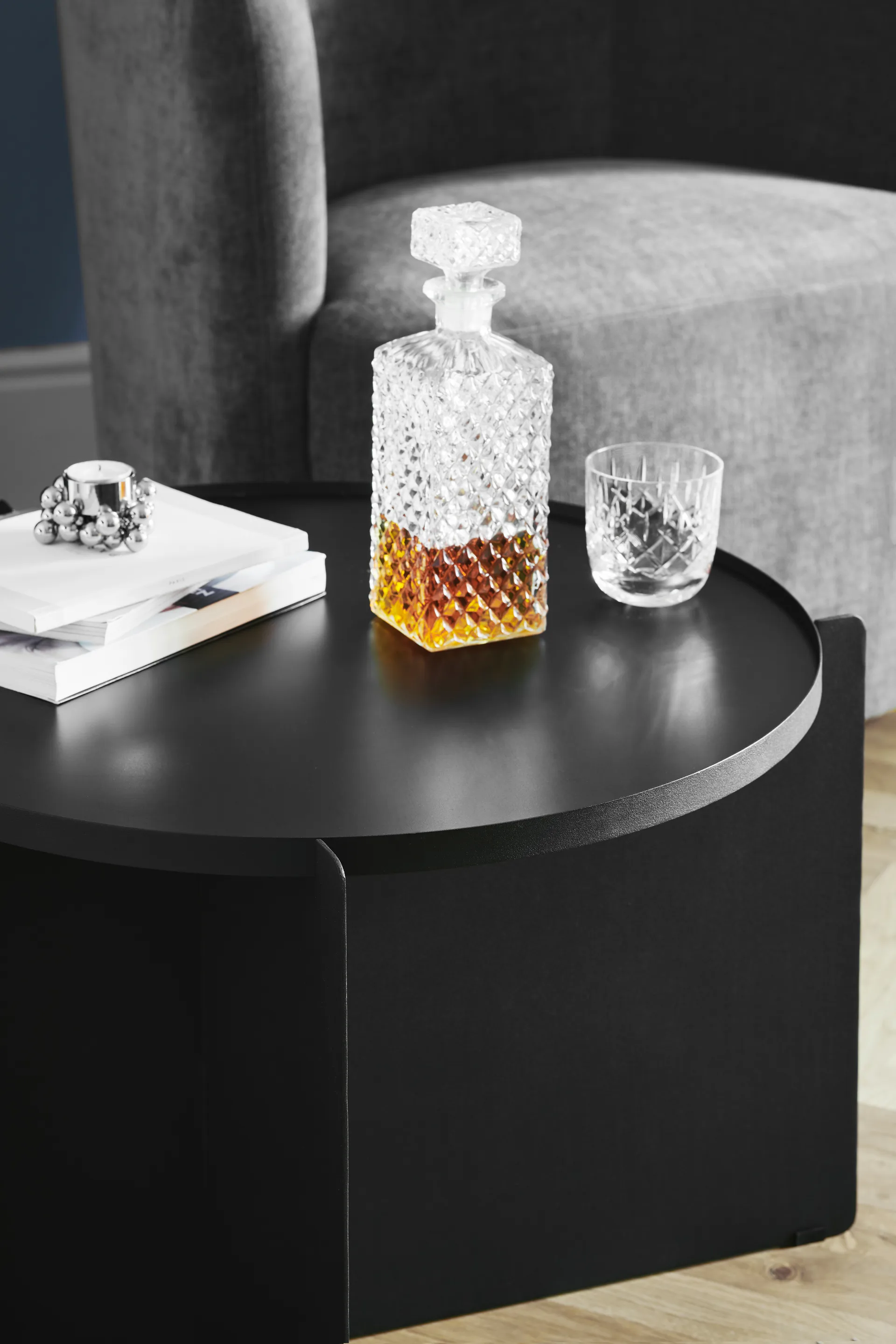 Svip tray table, Black Gejst
