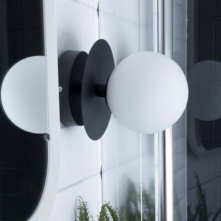 Art Deco IP44 wall lamp - Smoke/brushed brass - Globen Lighting