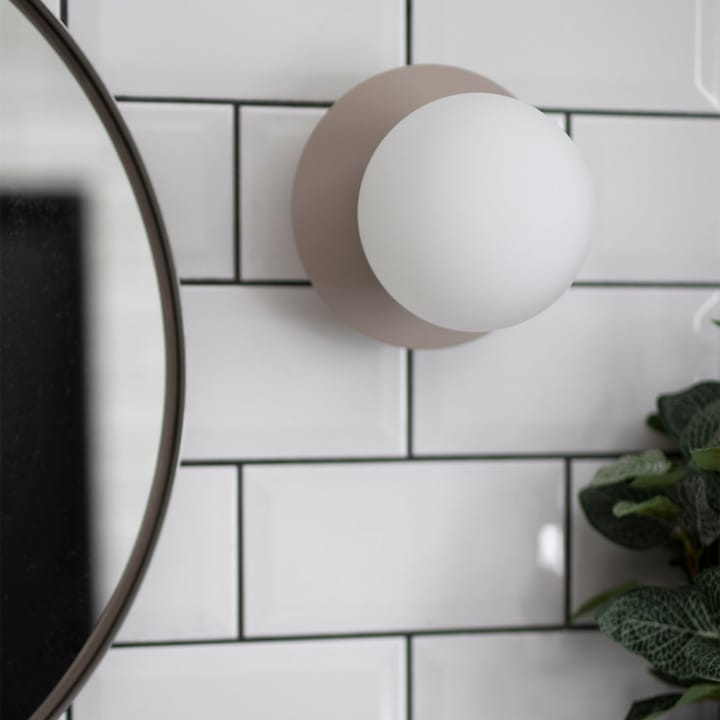 Art Deco IP44 wall lamp - White/black - Globen Lighting