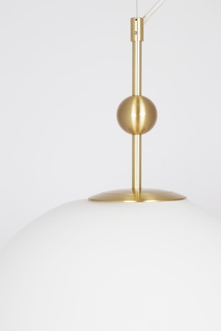 Astrid pendant lamp Ø40 cm - Brushed brass-white - Globen Lighting
