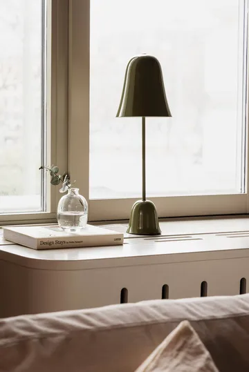 Blåklockan table lamp - Olive green (green), Ø16xH50 cm - Globen Lighting