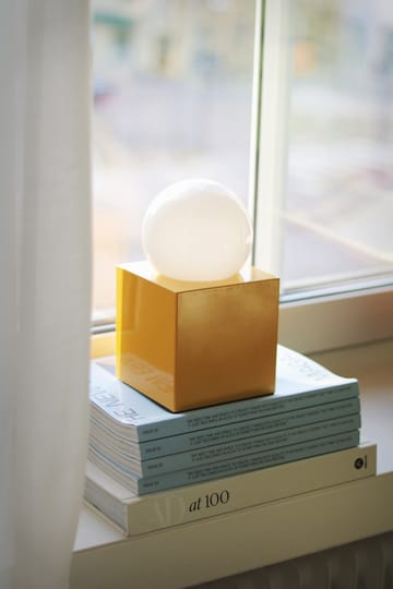 Bob 14 table lamp - Yellow - Globen Lighting