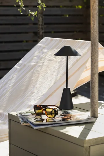 Cannes 32 portable table lamp - Black - Globen Lighting