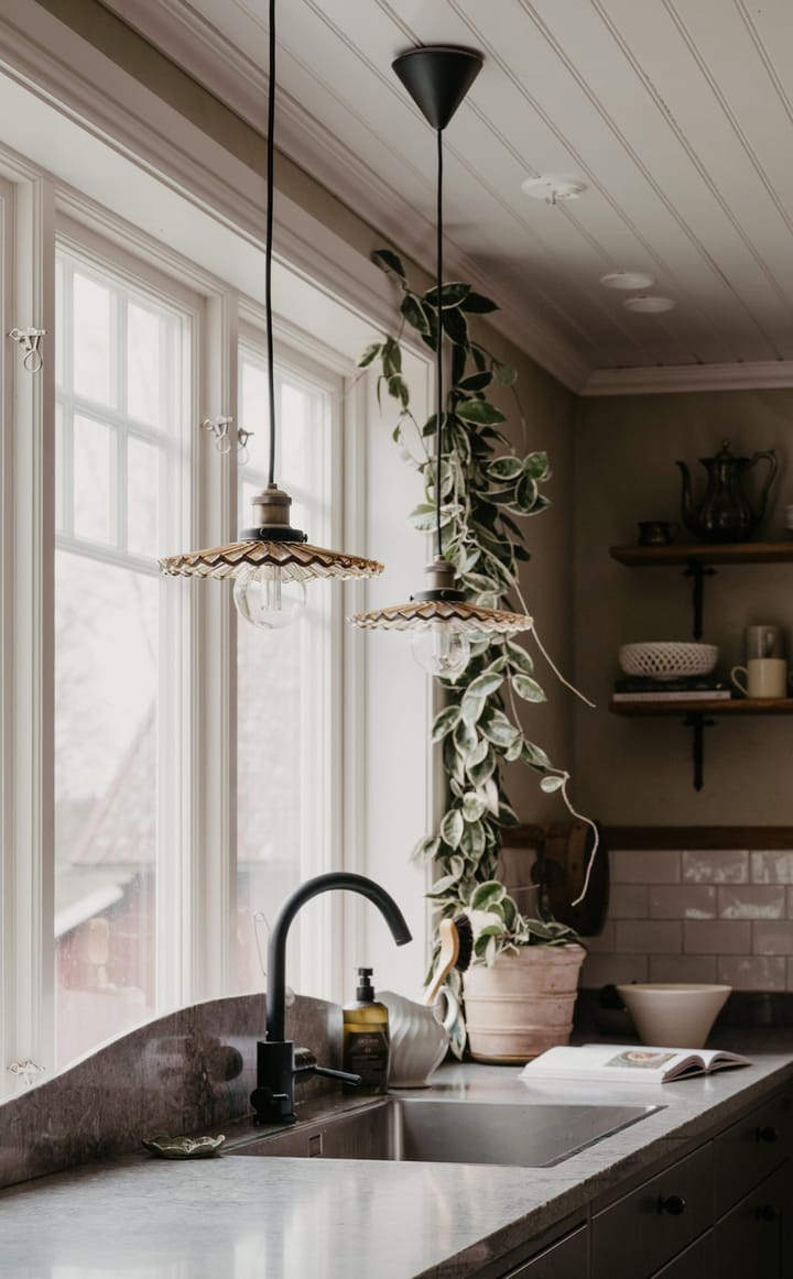 Cobbler pendant lamp Ø25 cm - Brown - Globen Lighting