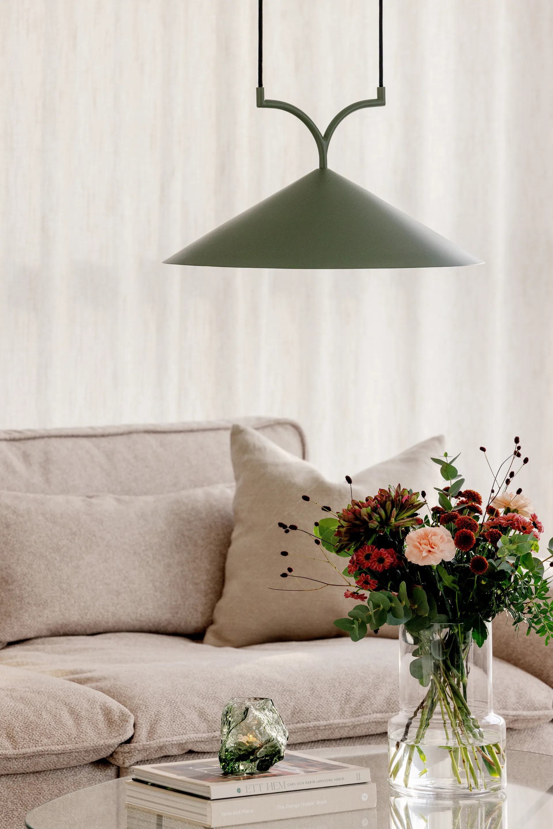 Curve pendant 50, Green Globen Lighting