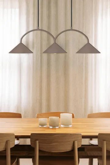 Curve pendant lamp 3 - Mocha - Globen Lighting