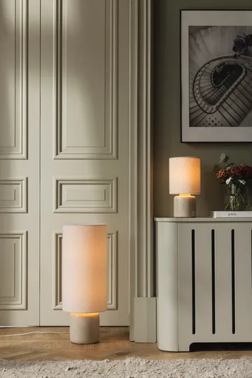 Florian table lamp - White bouclé/beige, Ø20x39 cm - Globen Lighting